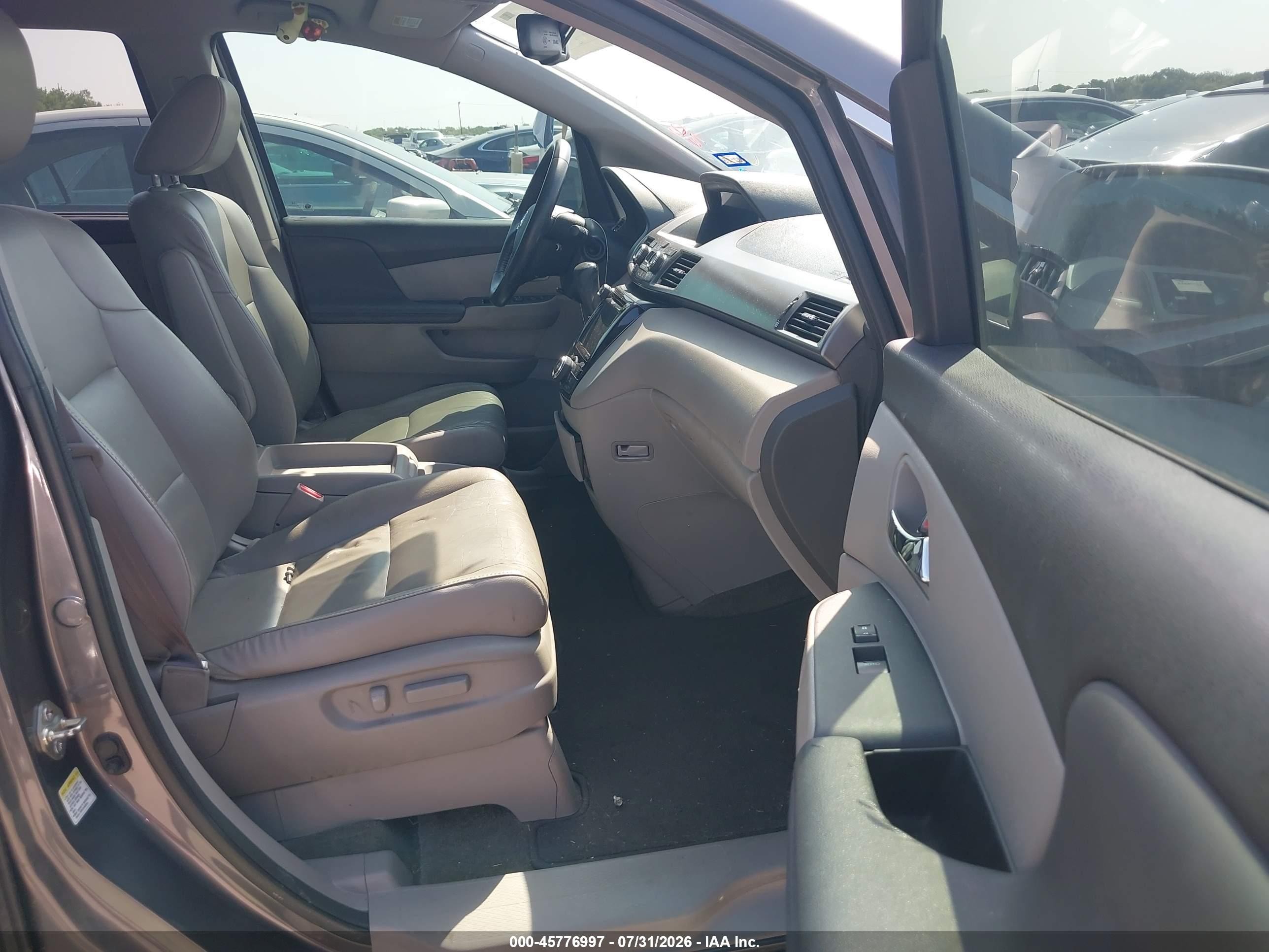 2015 Honda Odyssey Ex-l Gray vin: 5FNRL5H60FB016424