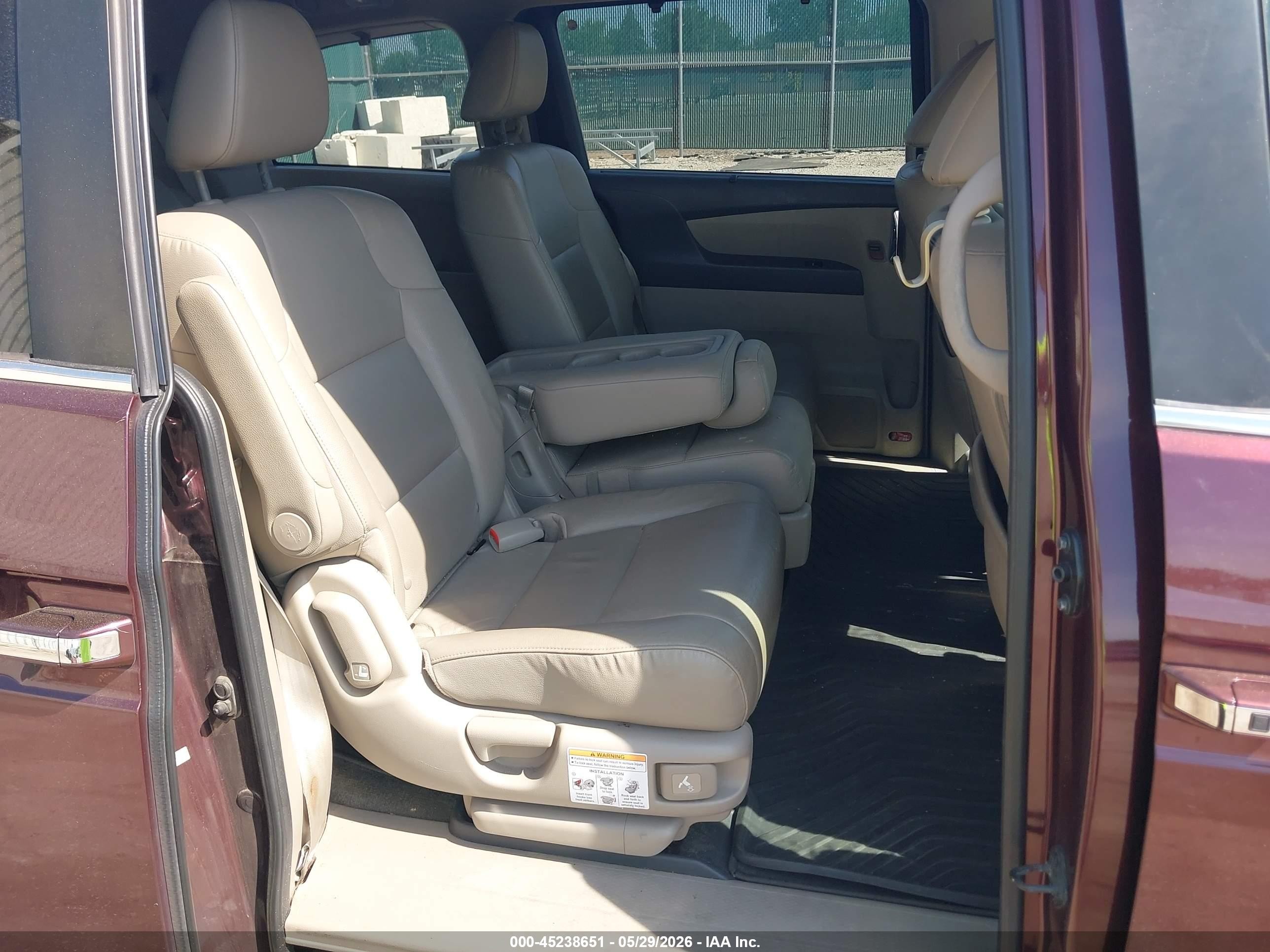 2015 Honda Odyssey Ex-l Burgundy vin: 5FNRL5H60FB016715