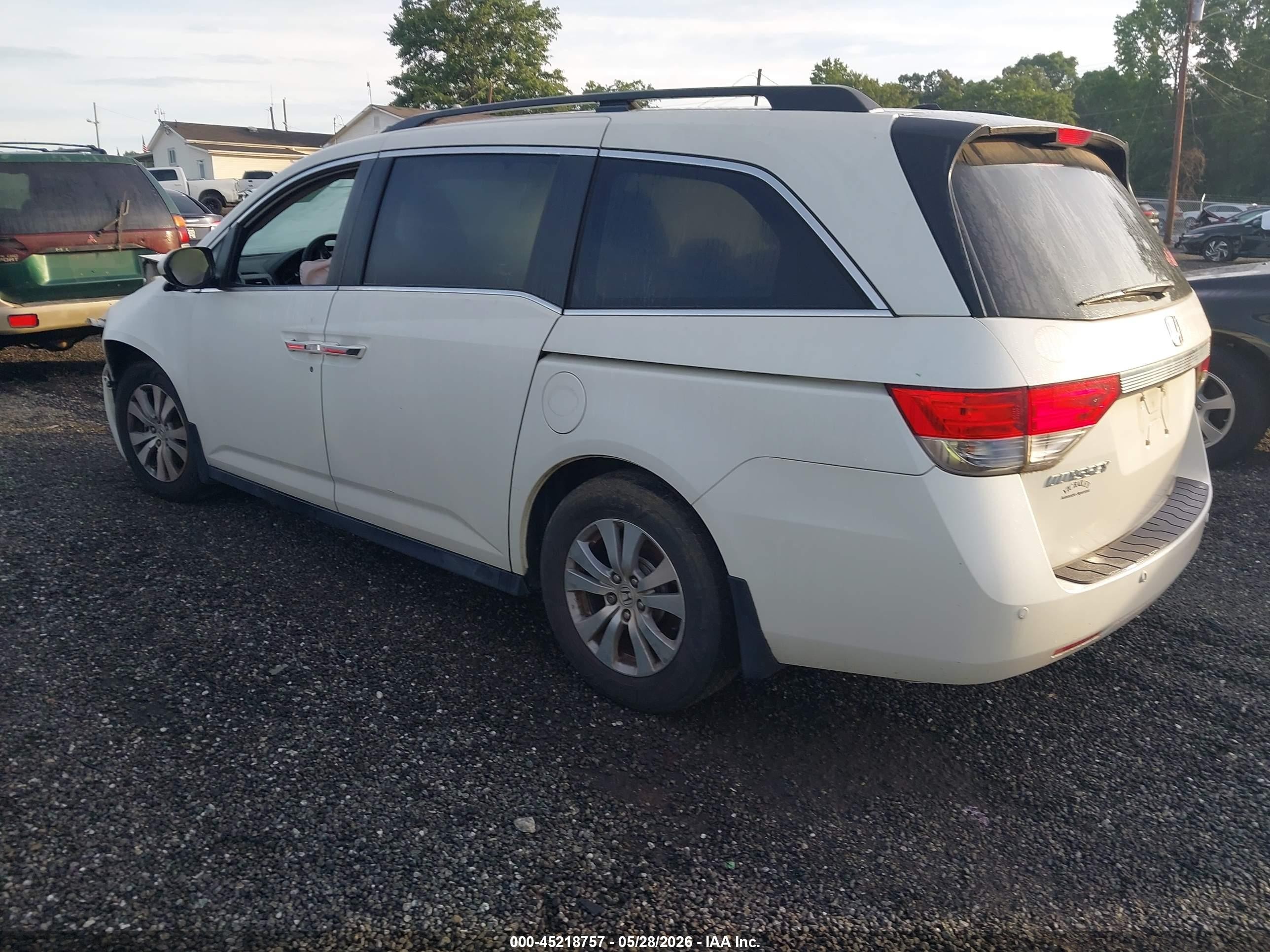2015 Honda Odyssey Ex-l White vin: 5FNRL5H60FB023941