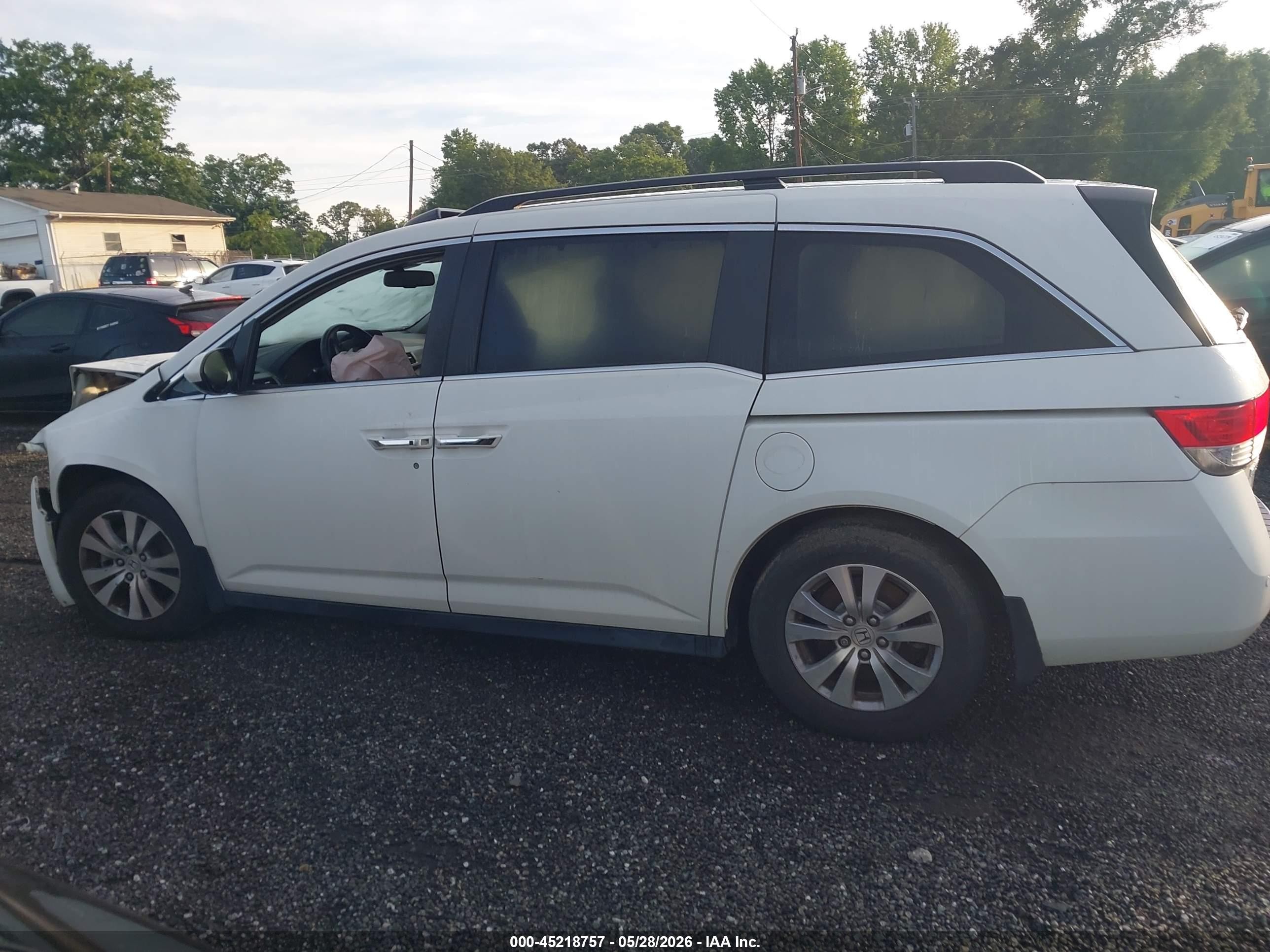 2015 Honda Odyssey Ex-l White vin: 5FNRL5H60FB023941