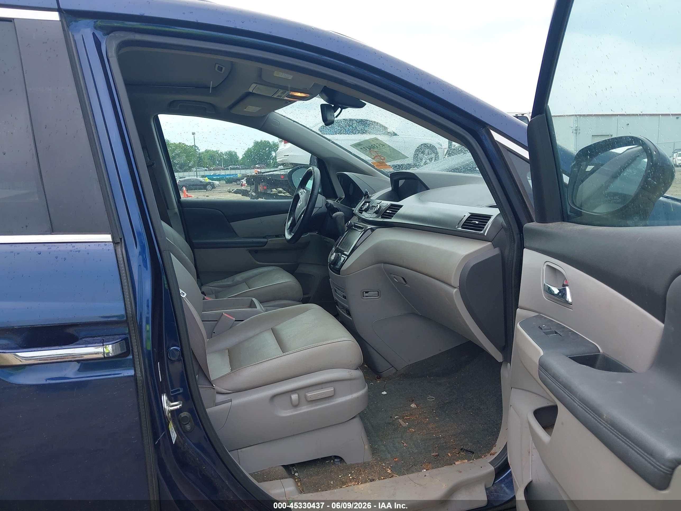 2015 Honda Odyssey Ex-l Blue vin: 5FNRL5H60FB048113