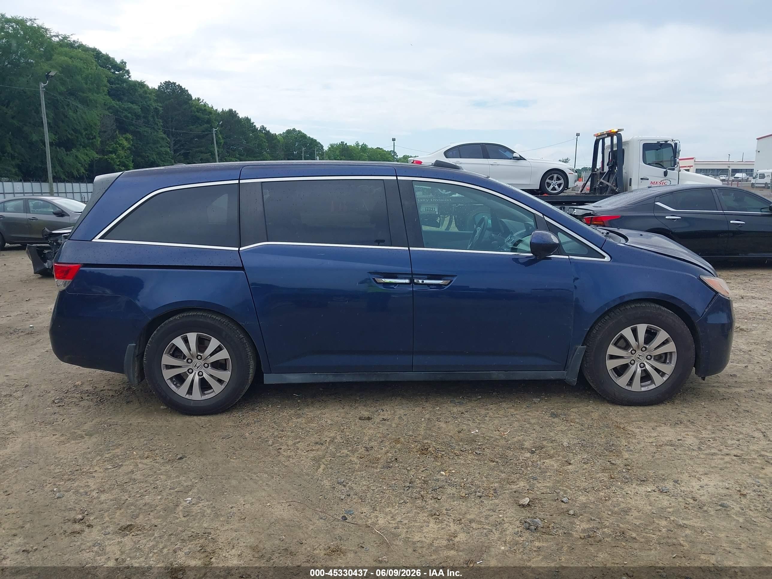 2015 Honda Odyssey Ex-l Blue vin: 5FNRL5H60FB048113