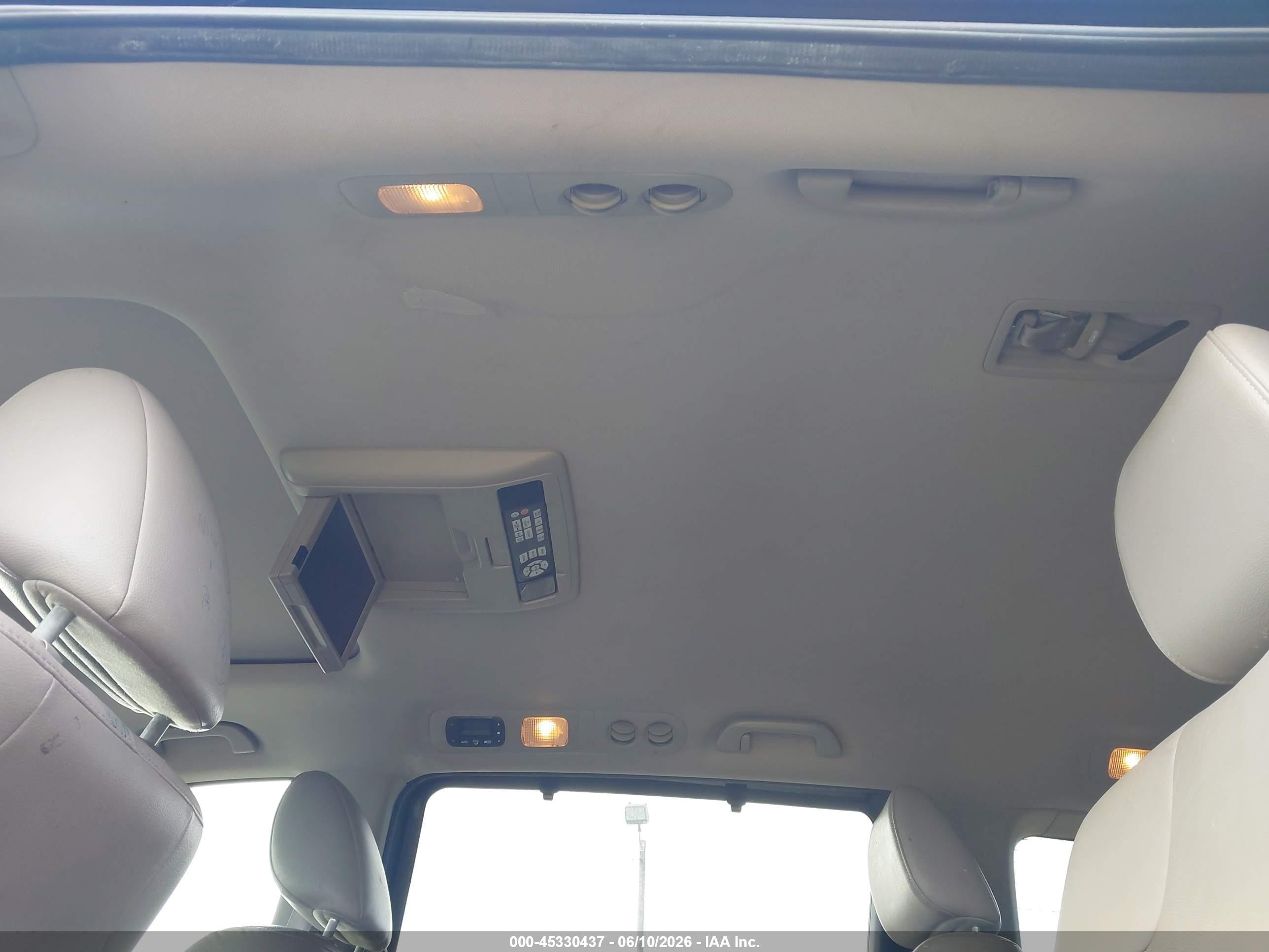 2015 Honda Odyssey Ex-l Blue vin: 5FNRL5H60FB048113