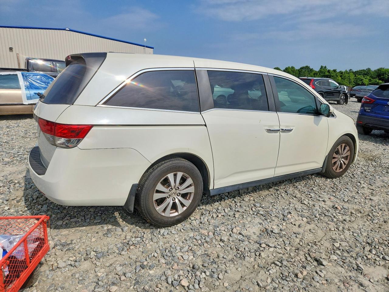 2015 Honda Odyssey Exl White vin: 5FNRL5H60FB049200