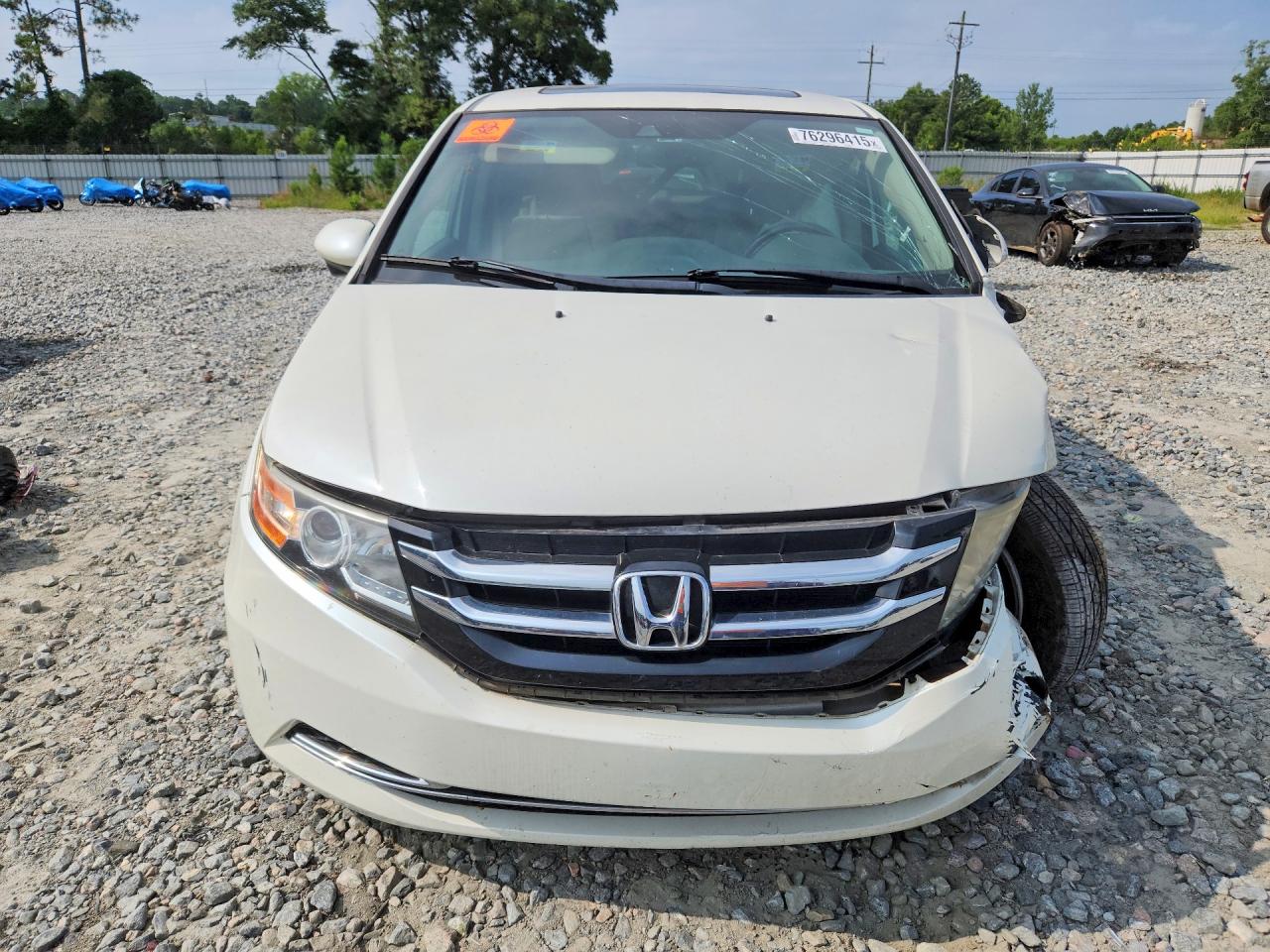 2015 Honda Odyssey Exl White vin: 5FNRL5H60FB049200