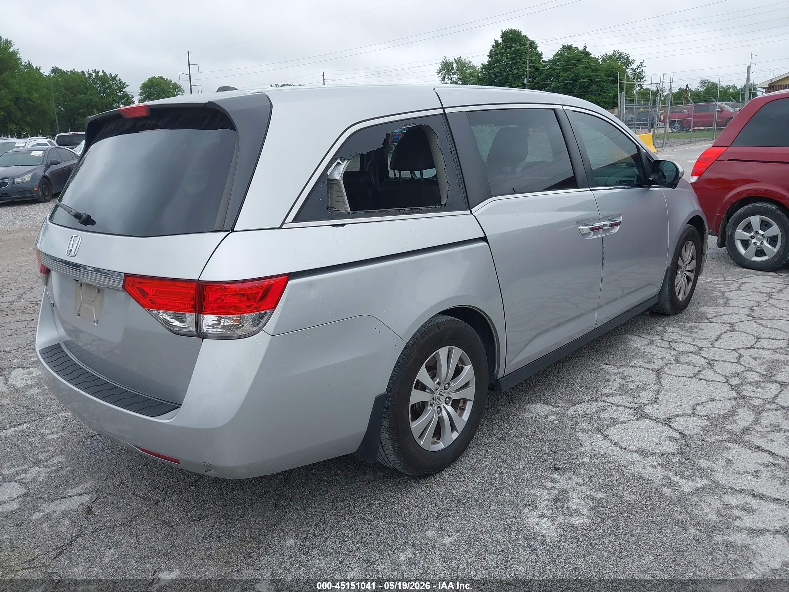 2015 Honda Odyssey Ex-l Серебряный vin: 5FNRL5H60FB049939
