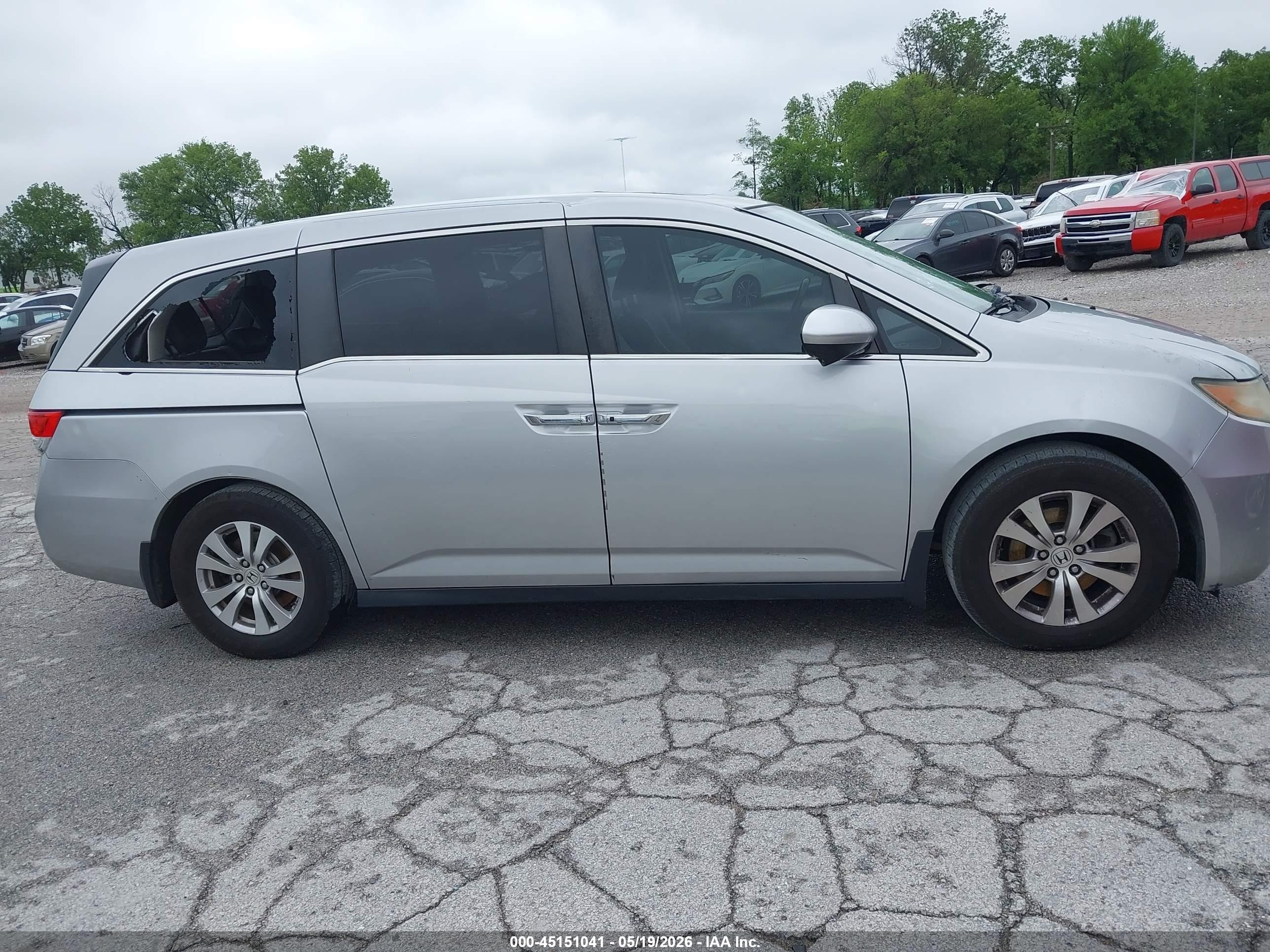 2015 Honda Odyssey Ex-l Серебряный vin: 5FNRL5H60FB049939