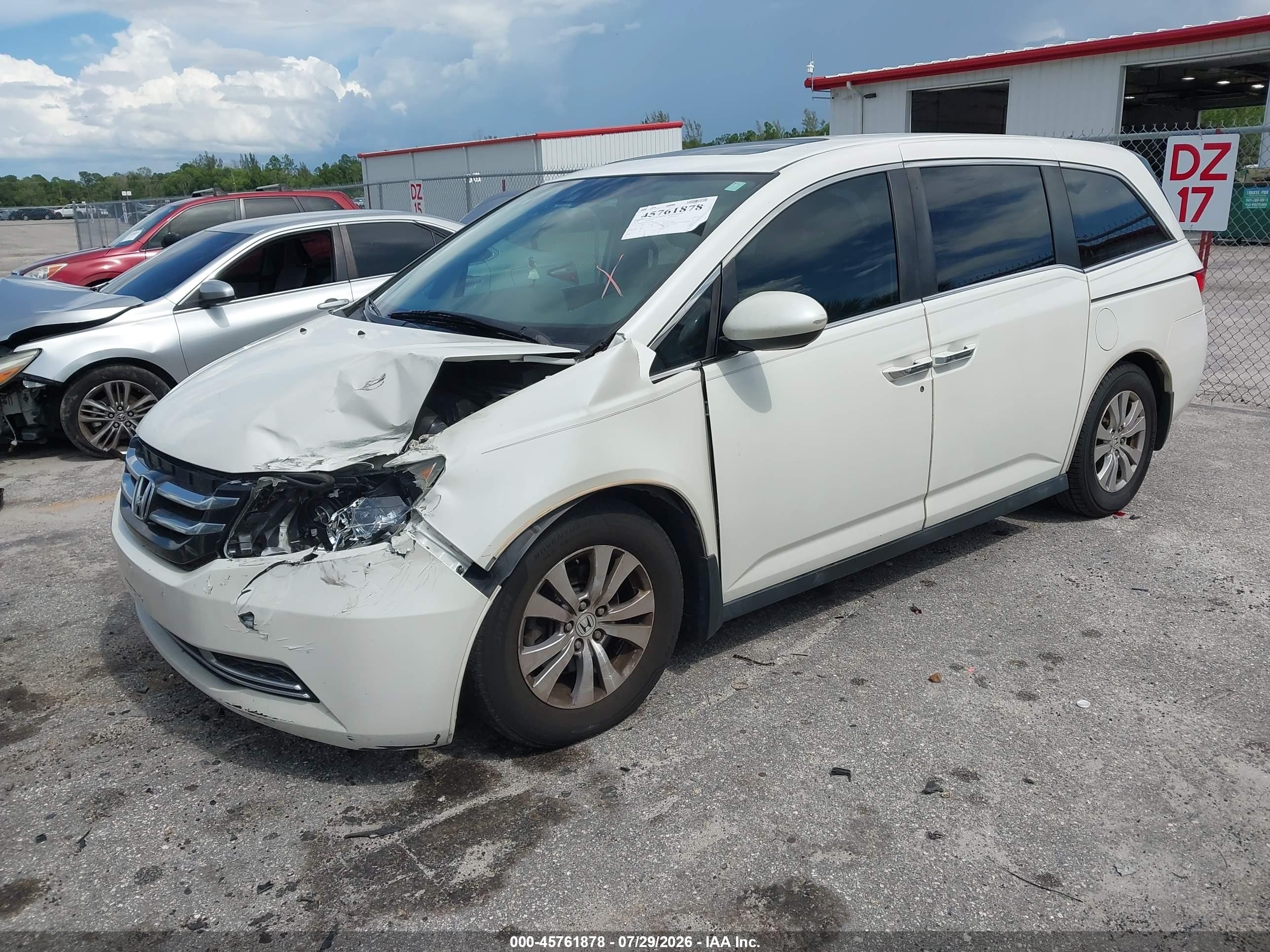 2015 Honda Odyssey Ex-l White vin: 5FNRL5H60FB062545