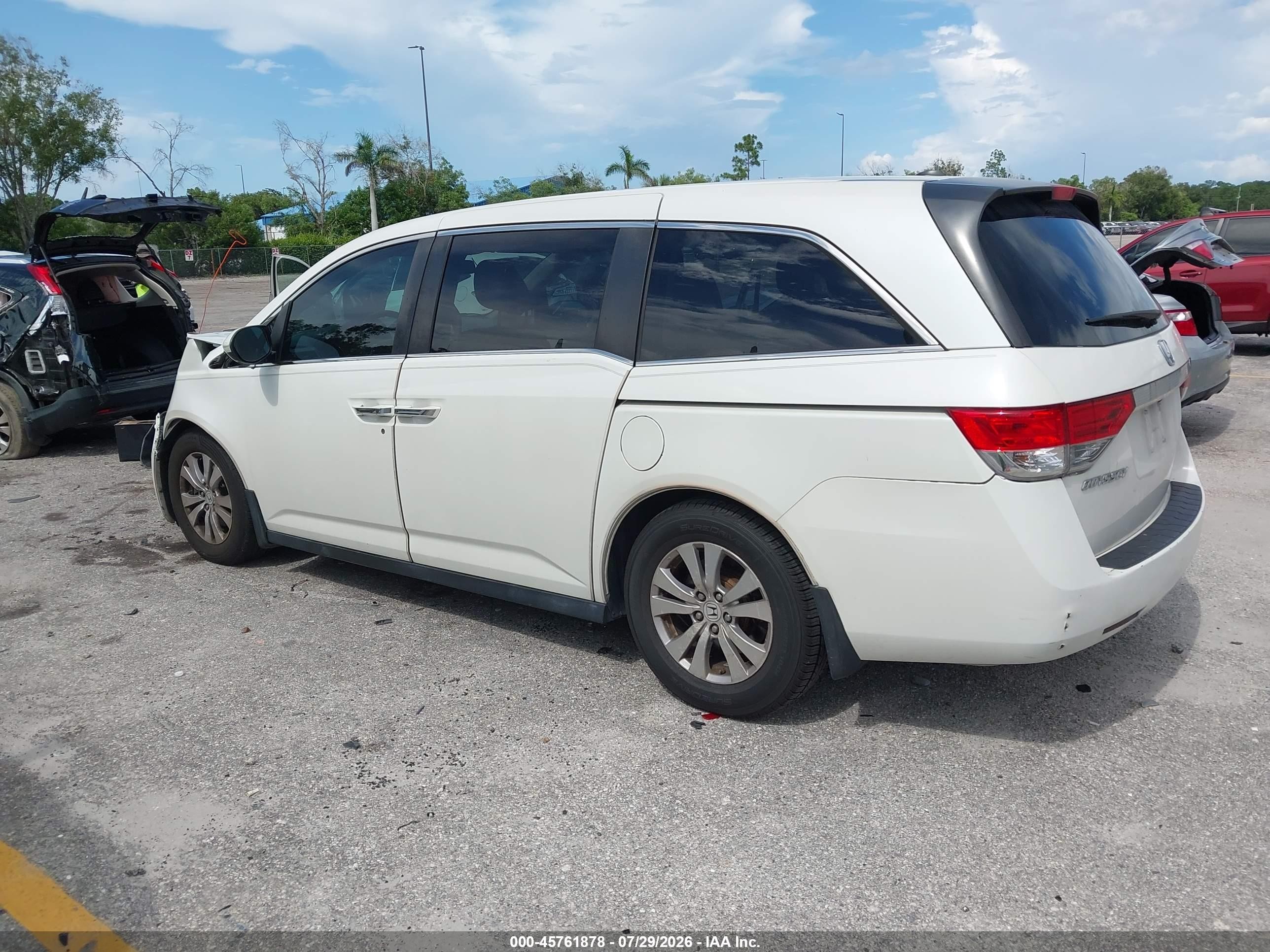 2015 Honda Odyssey Ex-l White vin: 5FNRL5H60FB062545