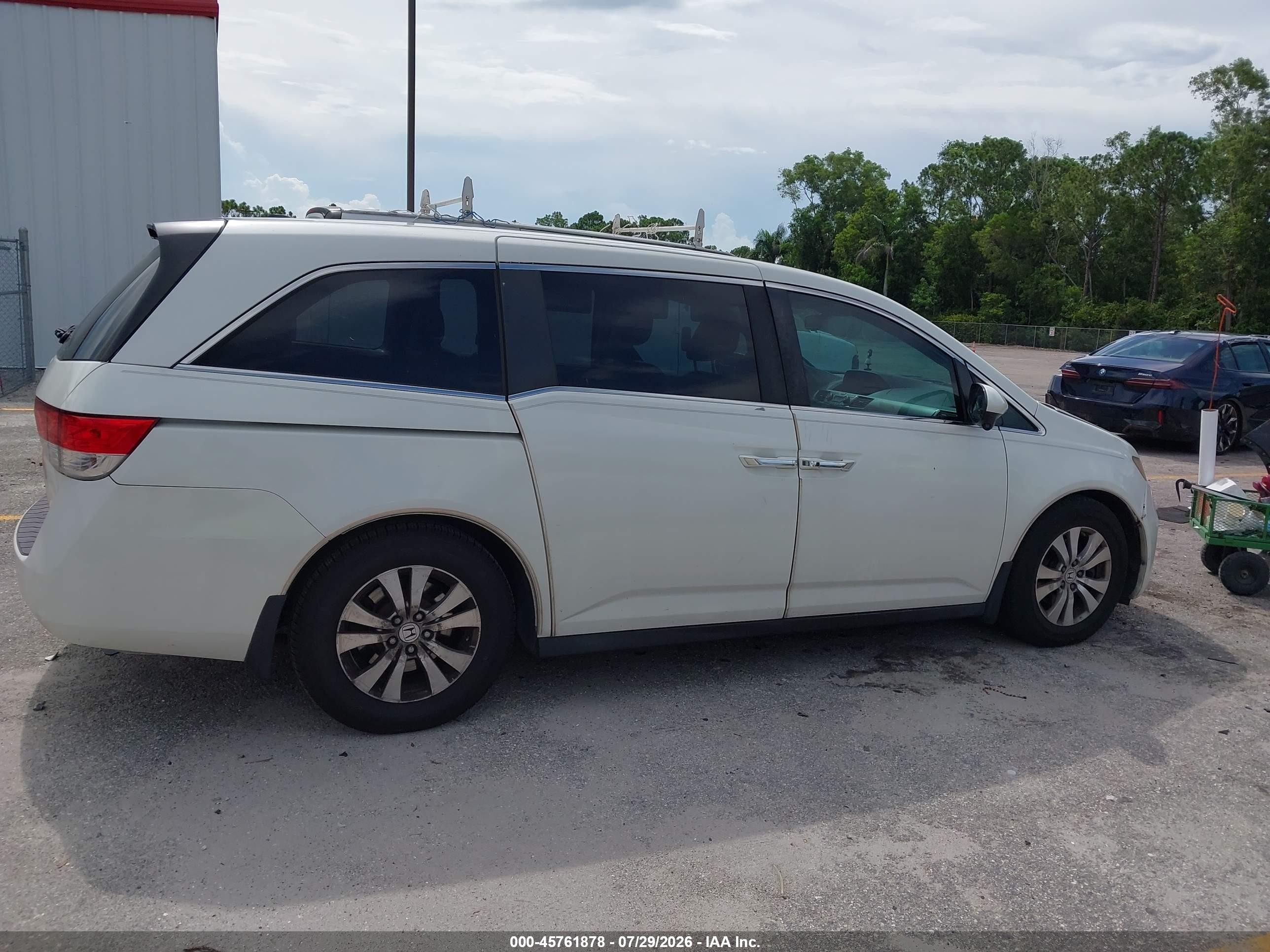 2015 Honda Odyssey Ex-l White vin: 5FNRL5H60FB062545