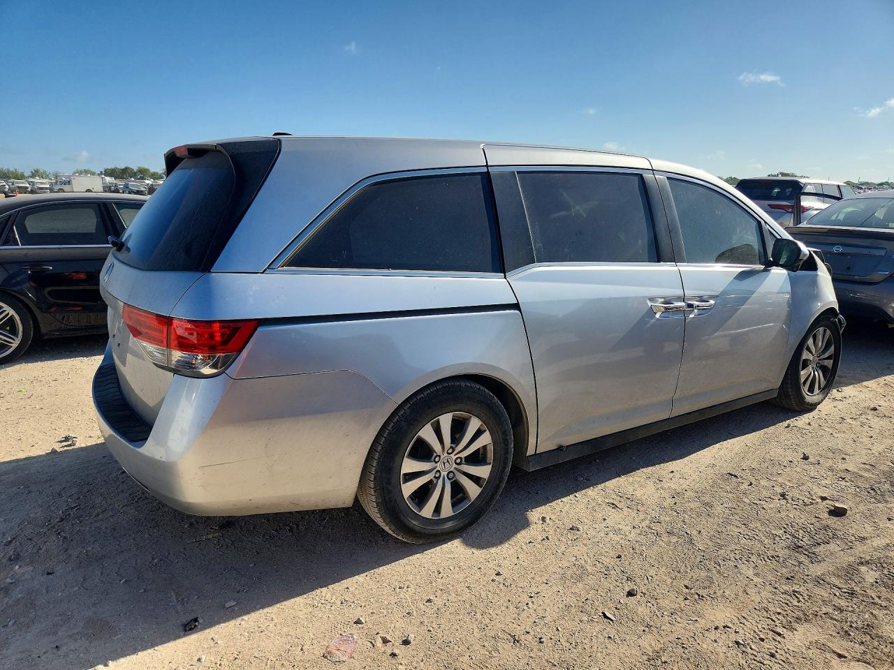 2015 Honda Odyssey Exl Silver vin: 5FNRL5H60FB109041