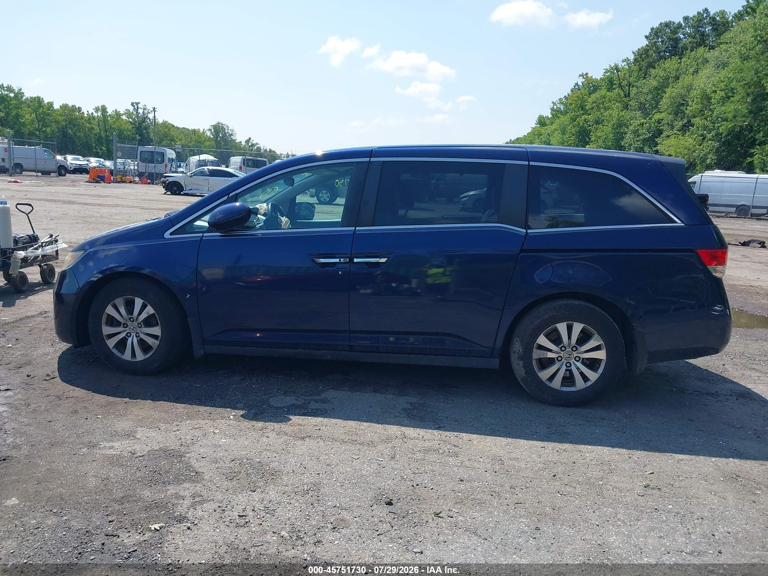 2015 Honda Odyssey Ex-l Blue vin: 5FNRL5H60FB122761