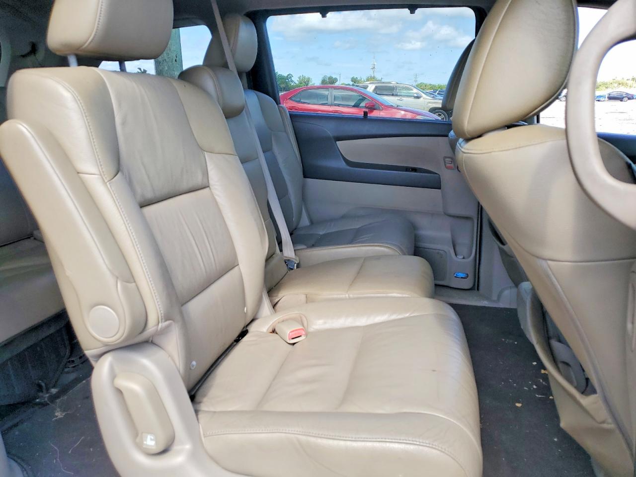 2011 Honda Odyssey Exl Бордовый vin: 5FNRL5H61BB009153