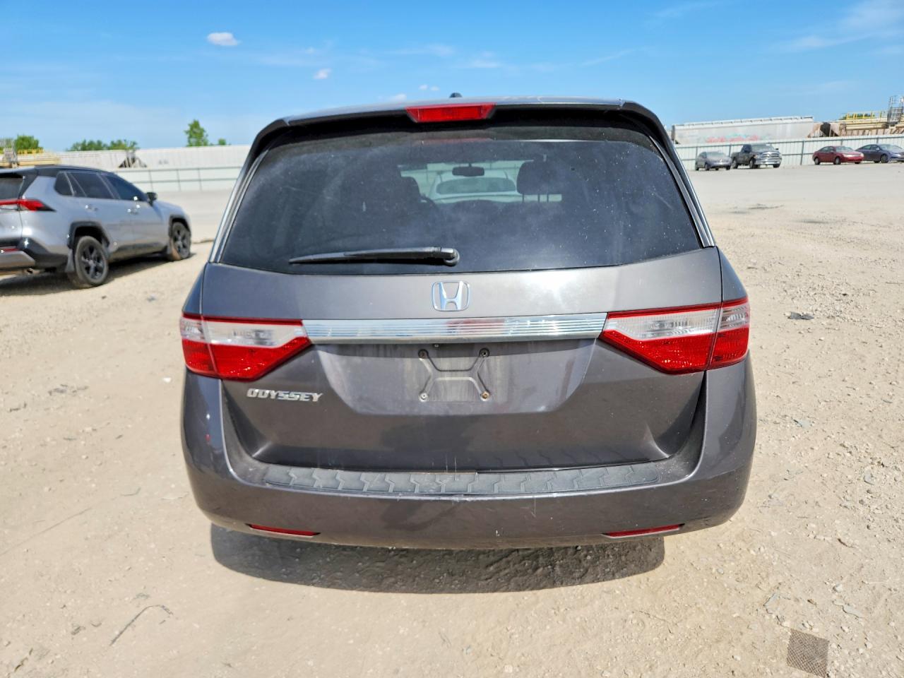 2011 Honda Odyssey Exl Gray vin: 5FNRL5H61BB022906