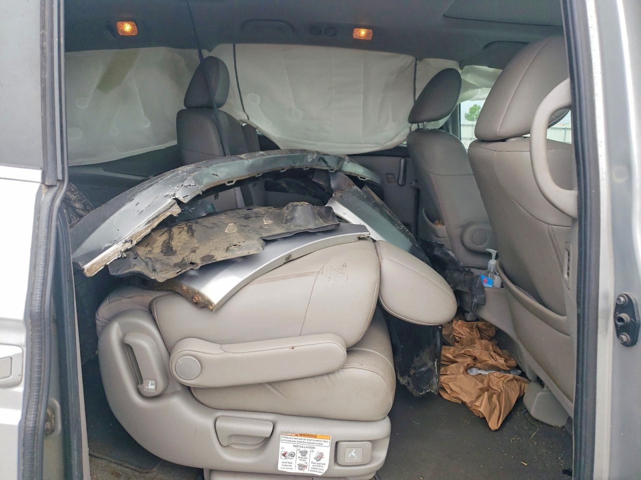 2011 Honda Odyssey Exl Silver vin: 5FNRL5H61BB048020
