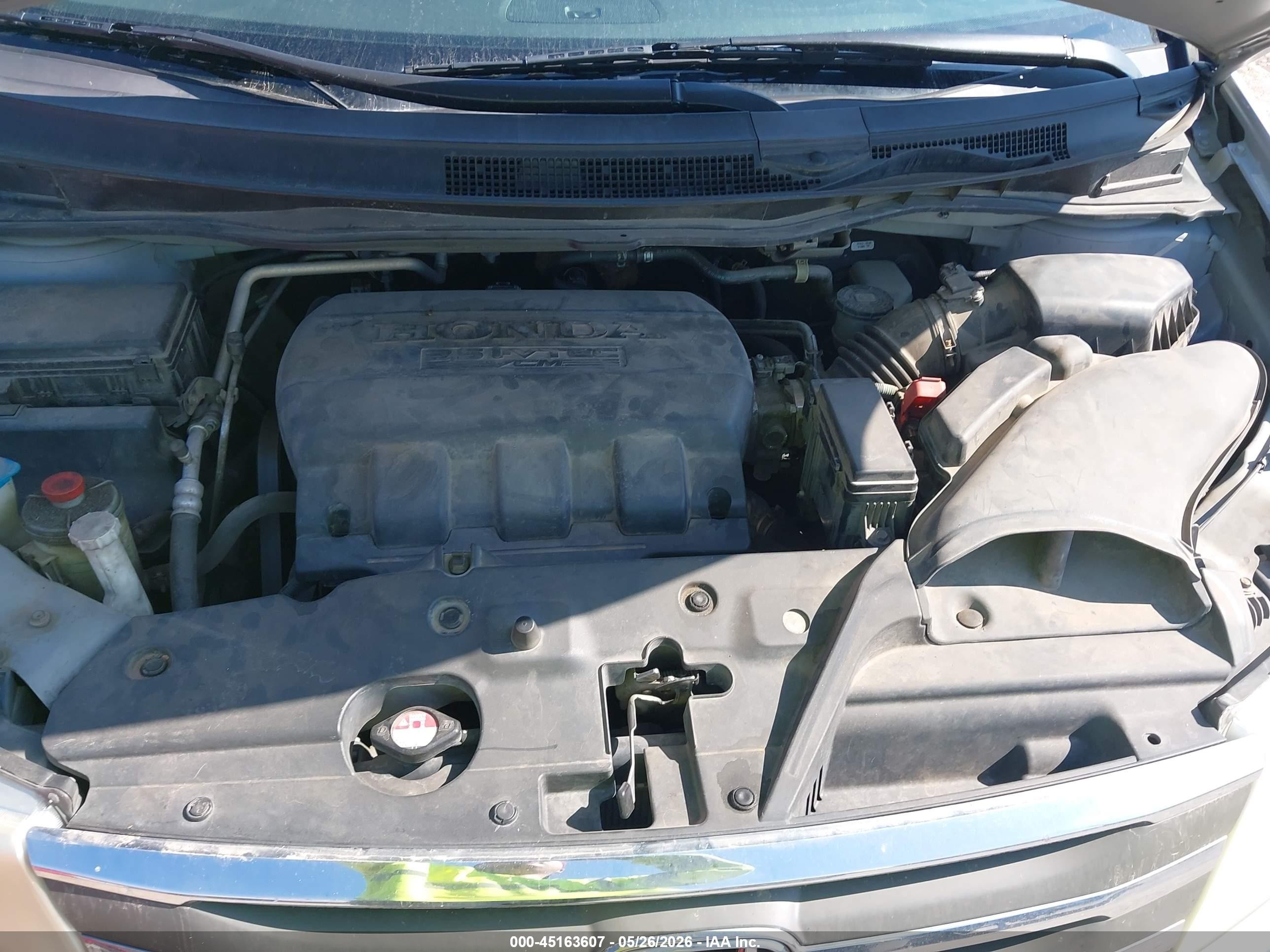 2011 Honda Odyssey Ex-l Серебряный vin: 5FNRL5H61BB051709