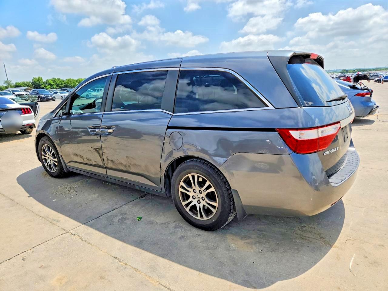 2011 Honda Odyssey Exl Gray vin: 5FNRL5H61BB053377