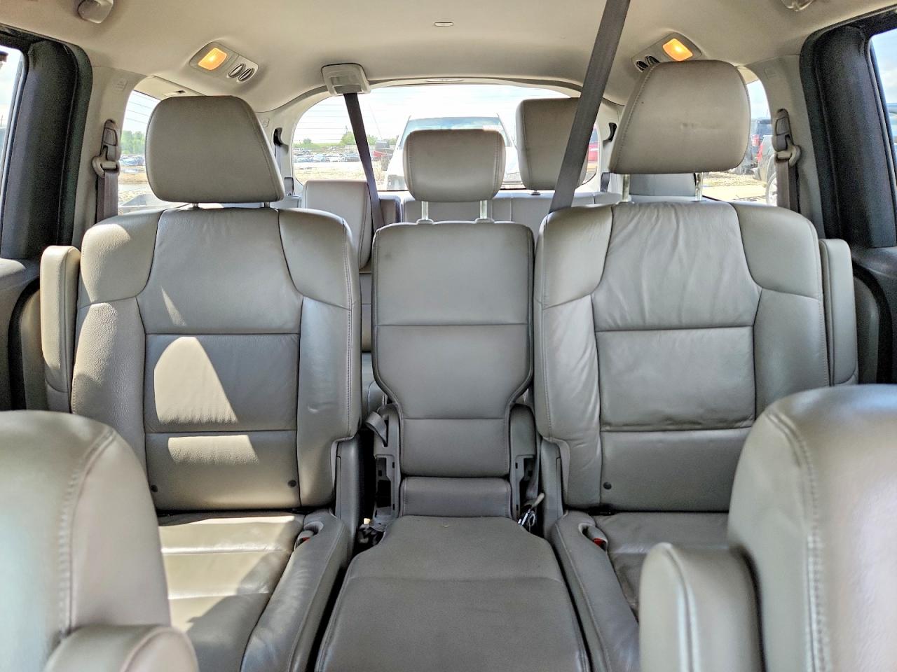 2011 Honda Odyssey Exl Gray vin: 5FNRL5H61BB053377