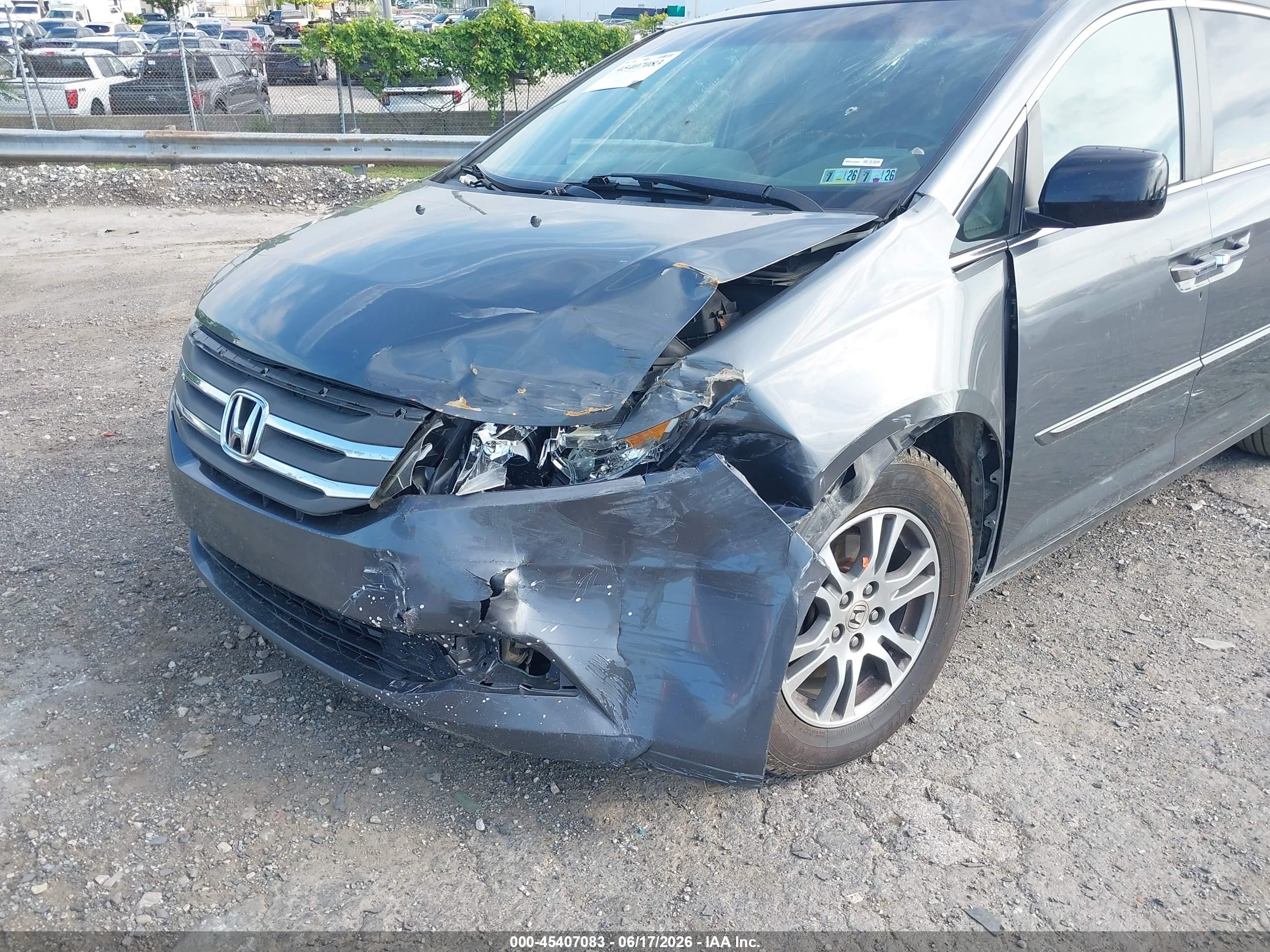 2011 Honda Odyssey Ex-l Gray vin: 5FNRL5H61BB076481