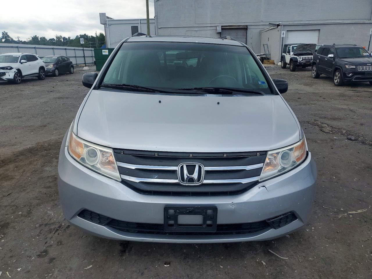 2011 Honda Odyssey Exl Silver vin: 5FNRL5H61BB088825