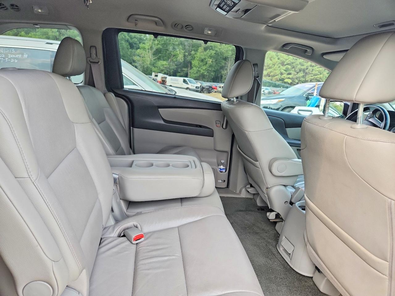 2011 Honda Odyssey Exl Gray vin: 5FNRL5H61BB098125
