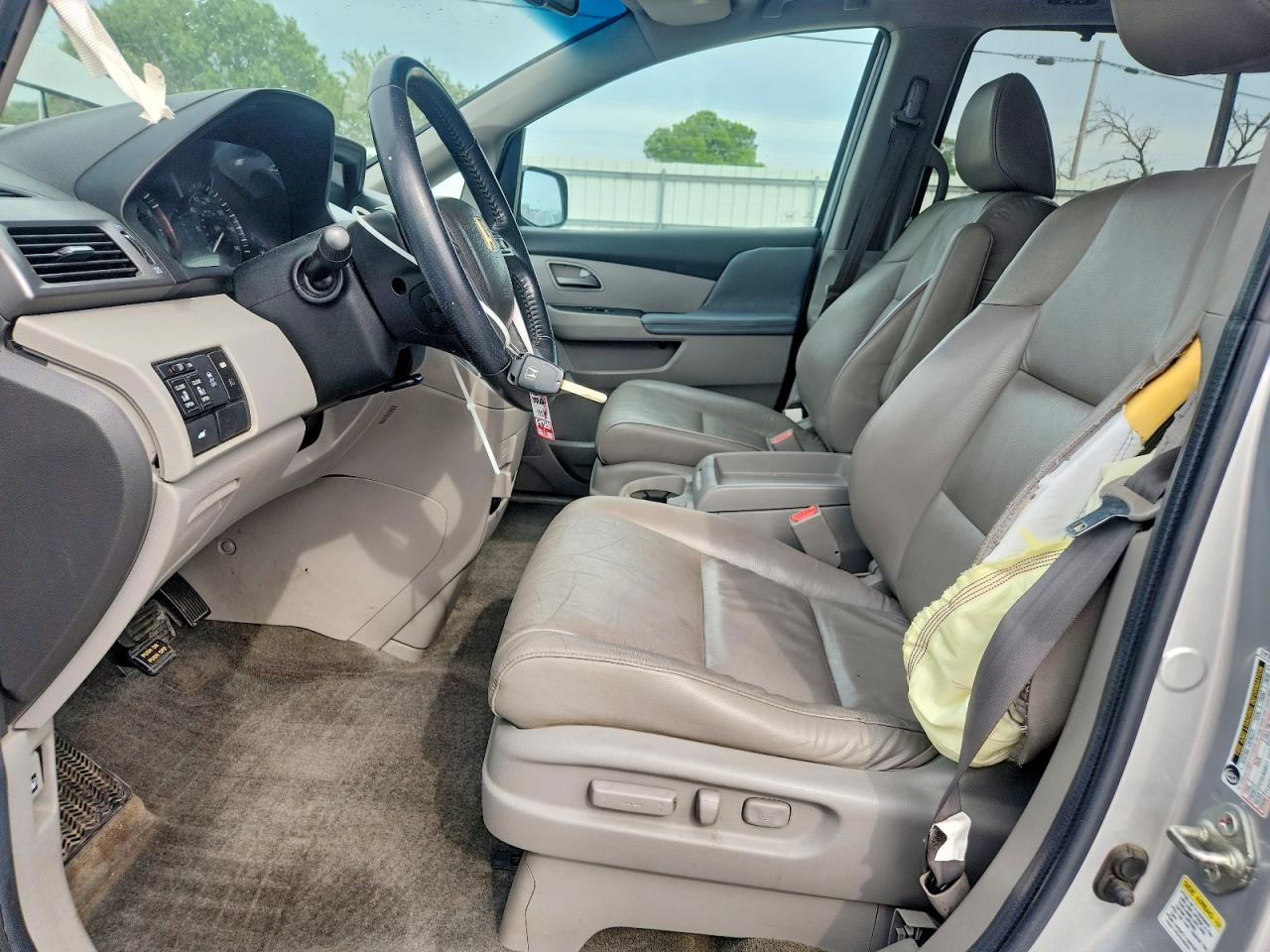 2011 Honda Odyssey Exl Silver vin: 5FNRL5H61BB103307