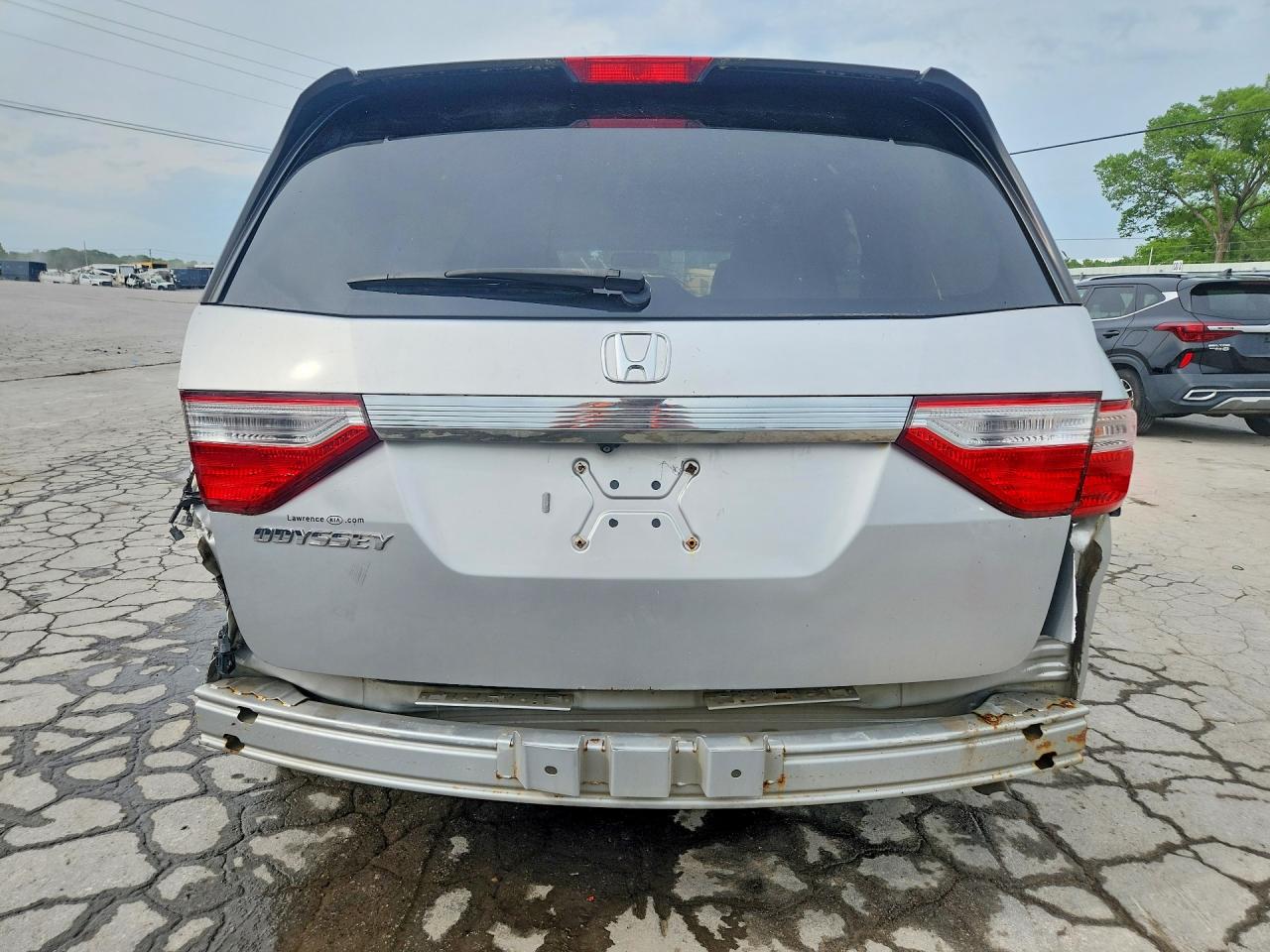 2011 Honda Odyssey Exl Silver vin: 5FNRL5H61BB103307