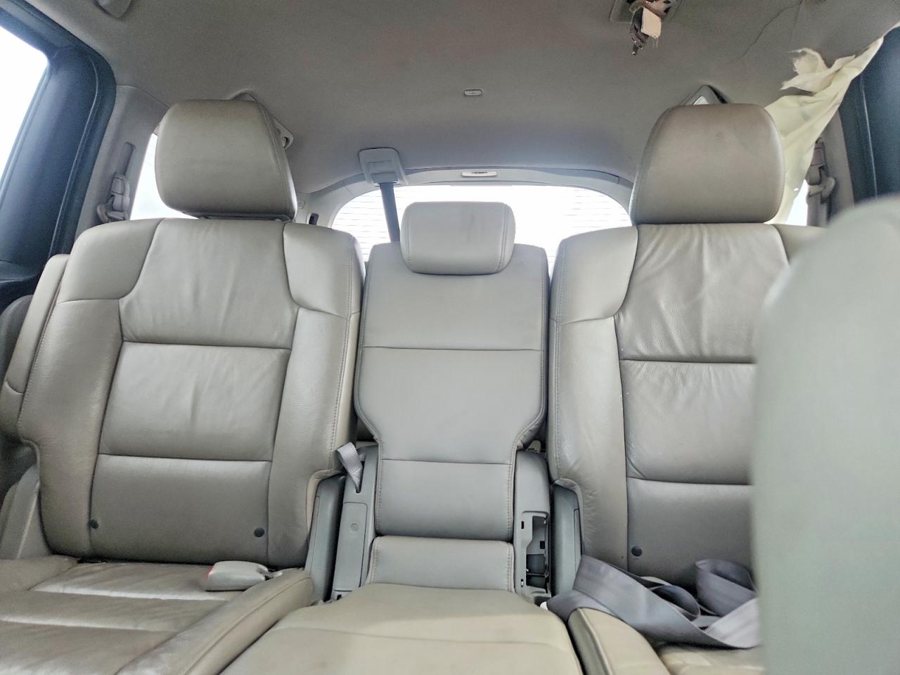 2011 Honda Odyssey Exl Silver vin: 5FNRL5H61BB103307