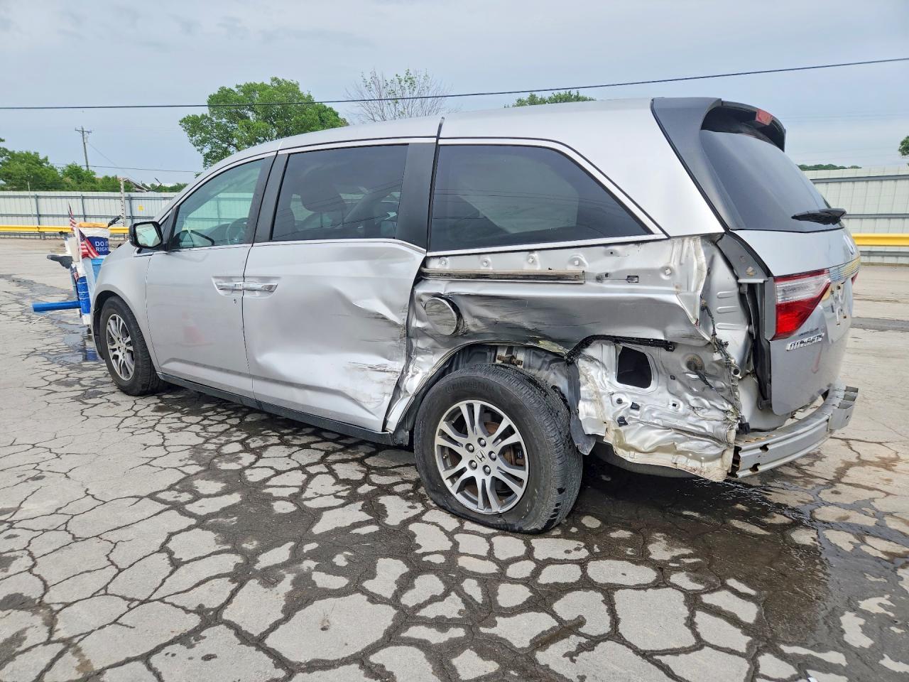 2011 Honda Odyssey Exl Silver vin: 5FNRL5H61BB103307