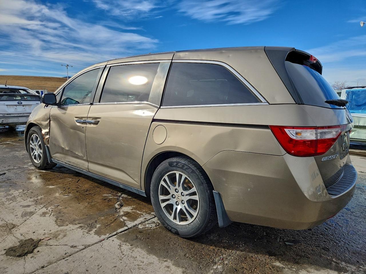 2012 Honda Odyssey Exl Желто-коричневый vin: 5FNRL5H61CB033020