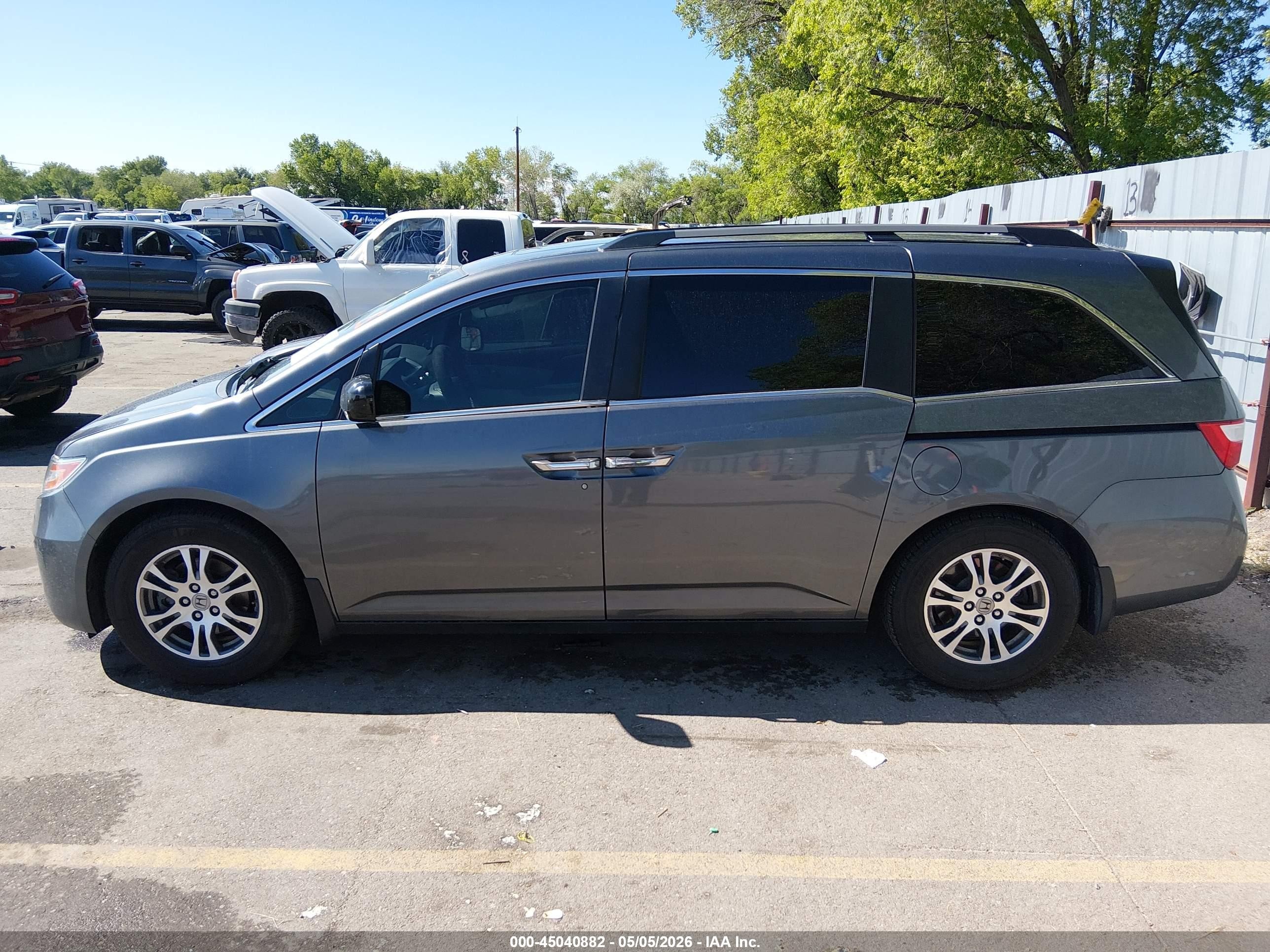 2012 Honda Odyssey Ex-l Gray vin: 5FNRL5H61CB037388