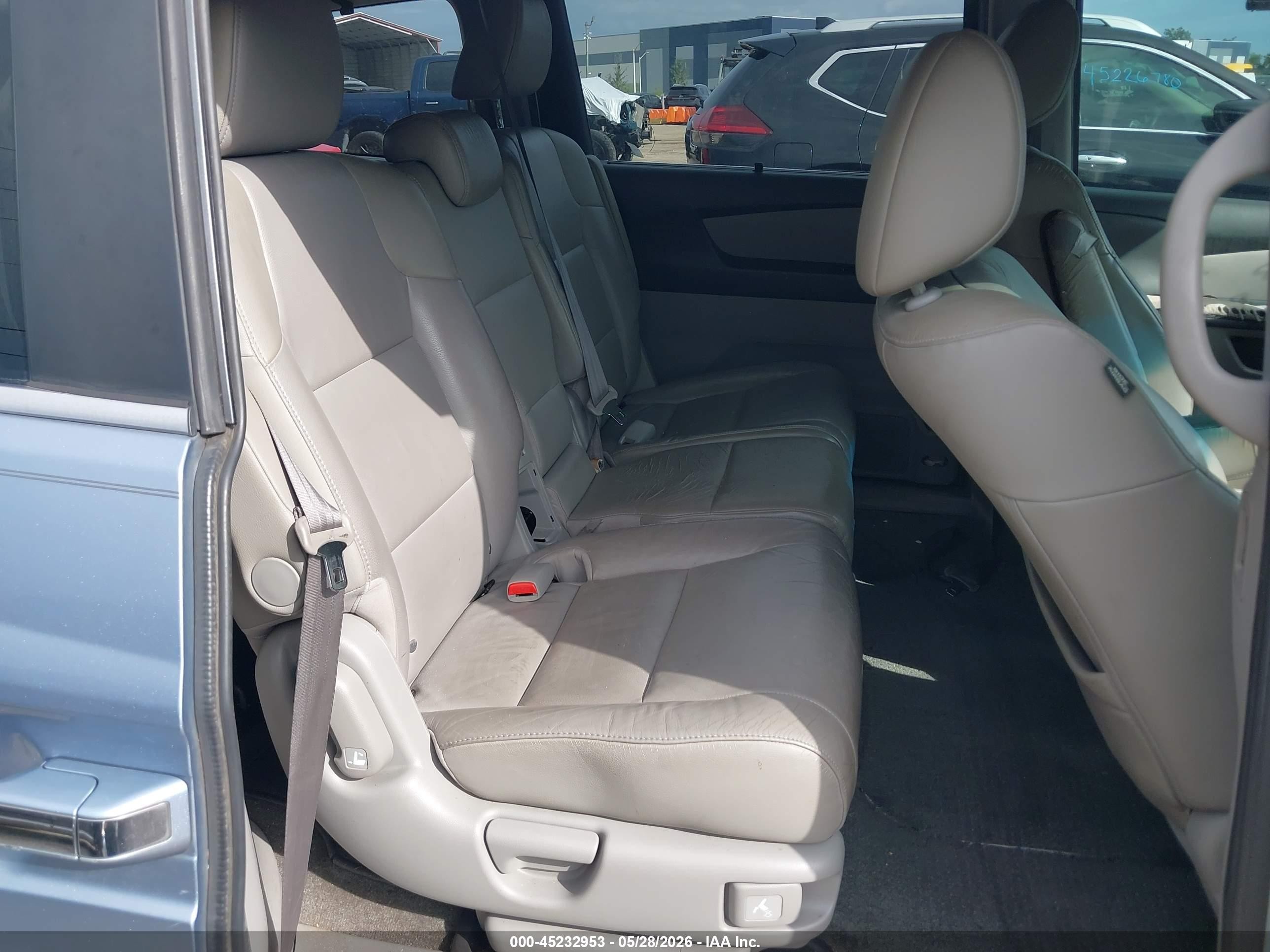 2012 Honda Odyssey Ex-l Light Blue vin: 5FNRL5H61CB060234