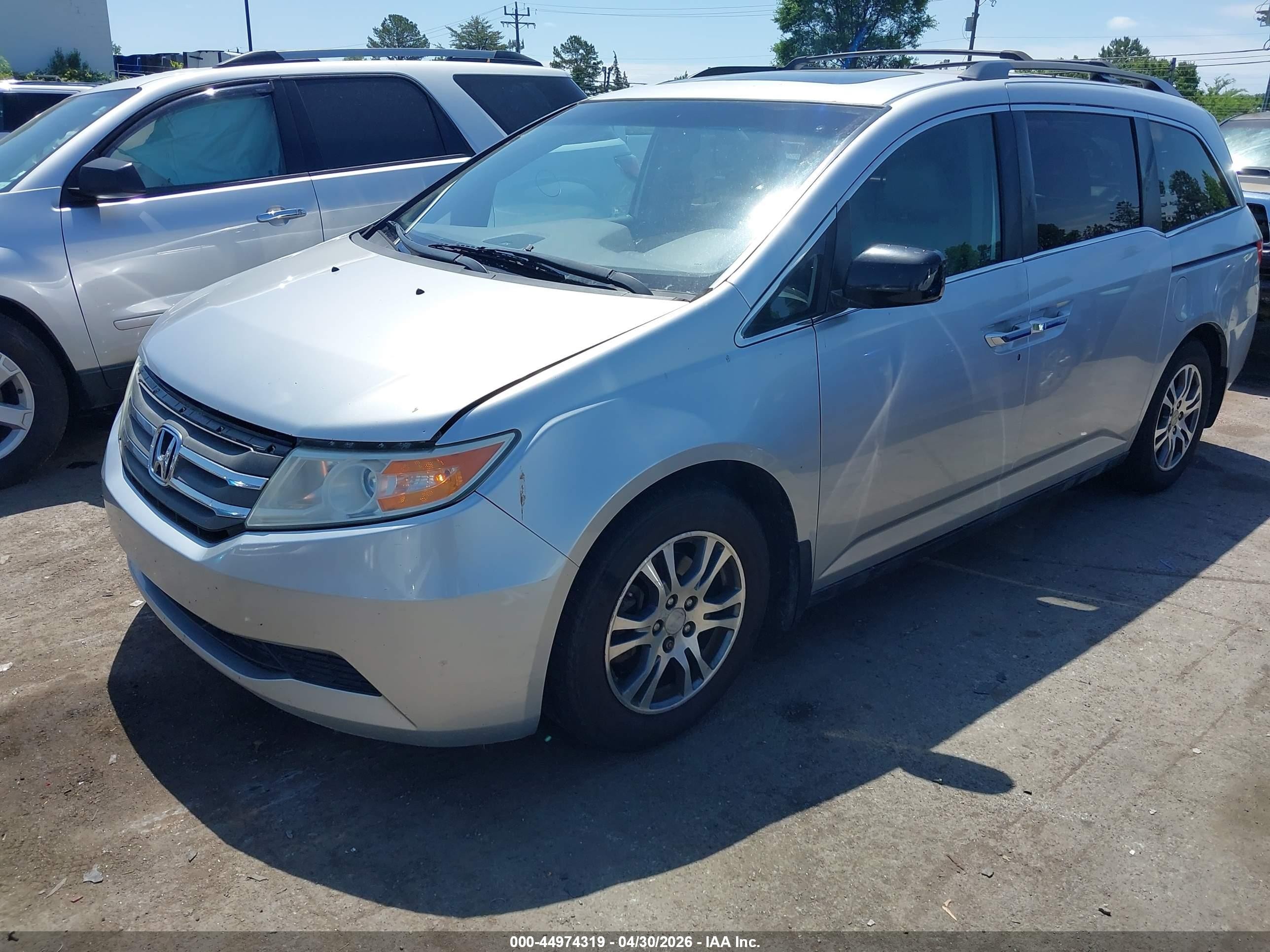 2012 Honda Odyssey Ex-l Silver vin: 5FNRL5H61CB093072