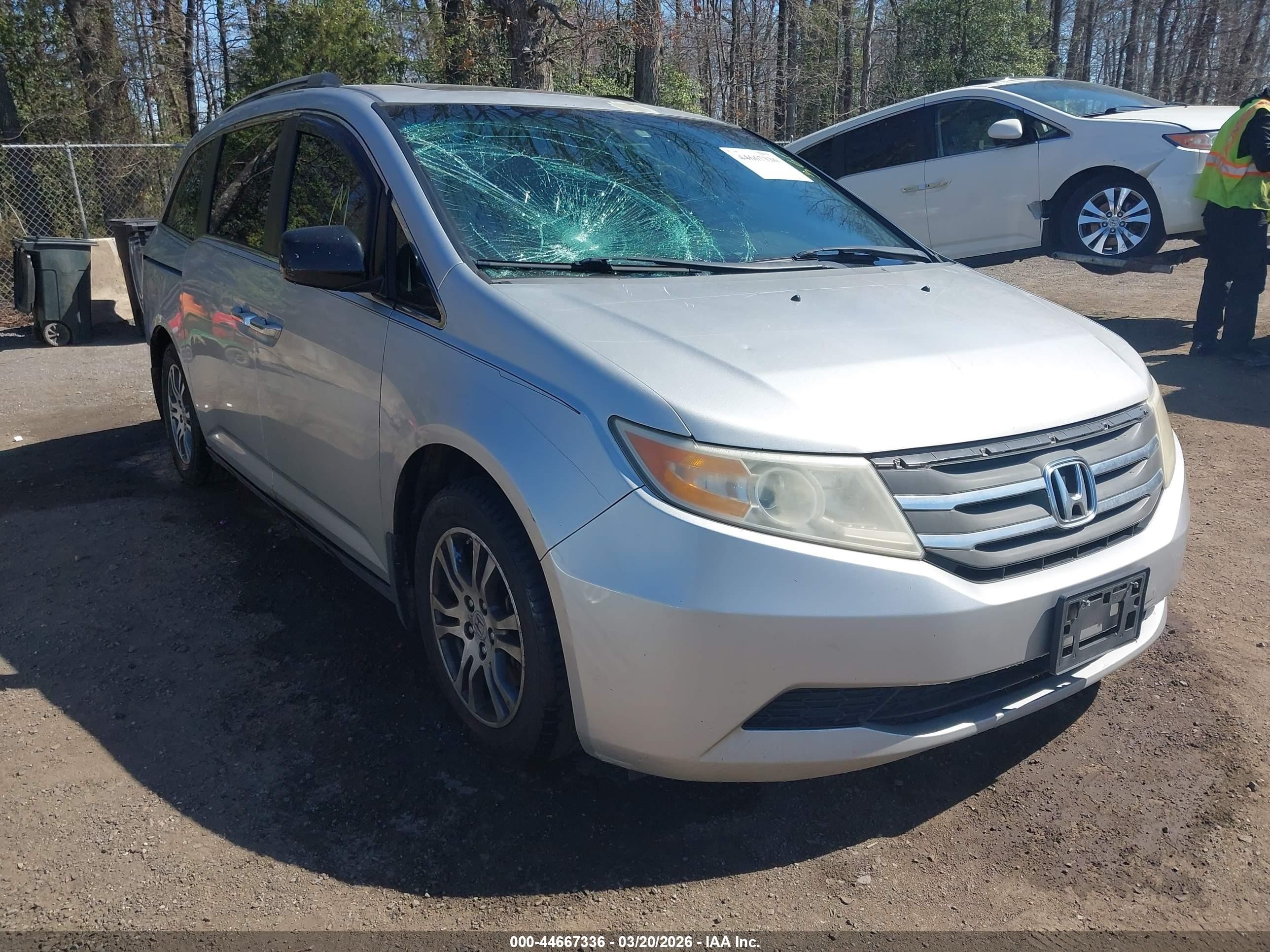 2012 Honda Odyssey Ex-l Silver vin: 5FNRL5H61CB139645
