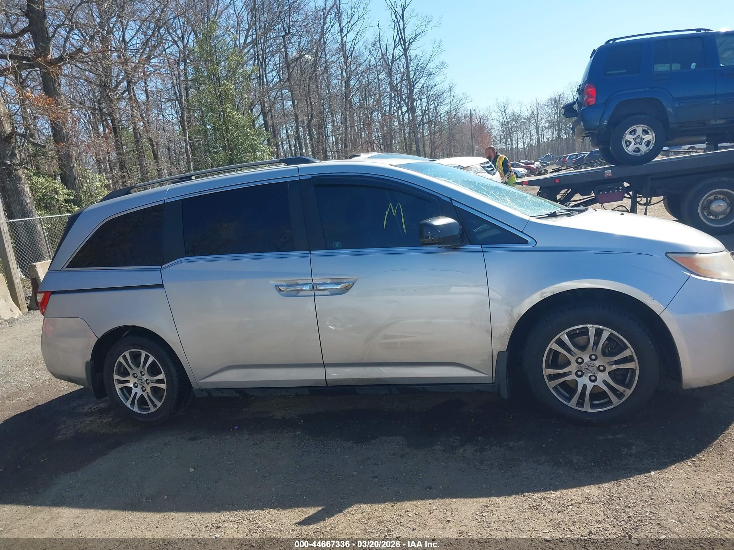 2012 Honda Odyssey Ex-l Silver vin: 5FNRL5H61CB139645