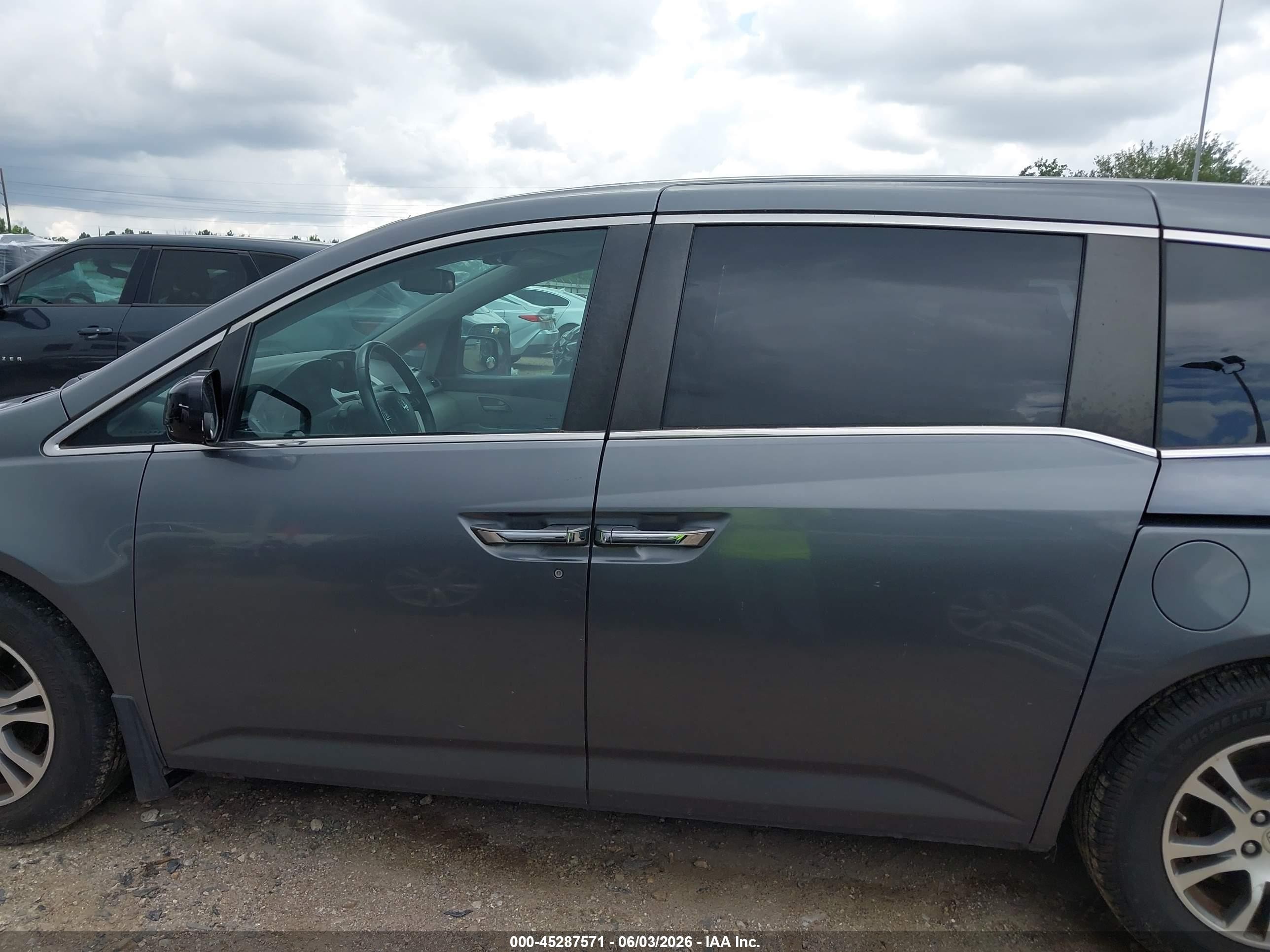 2013 Honda Odyssey Ex-l Gray vin: 5FNRL5H61DB016848