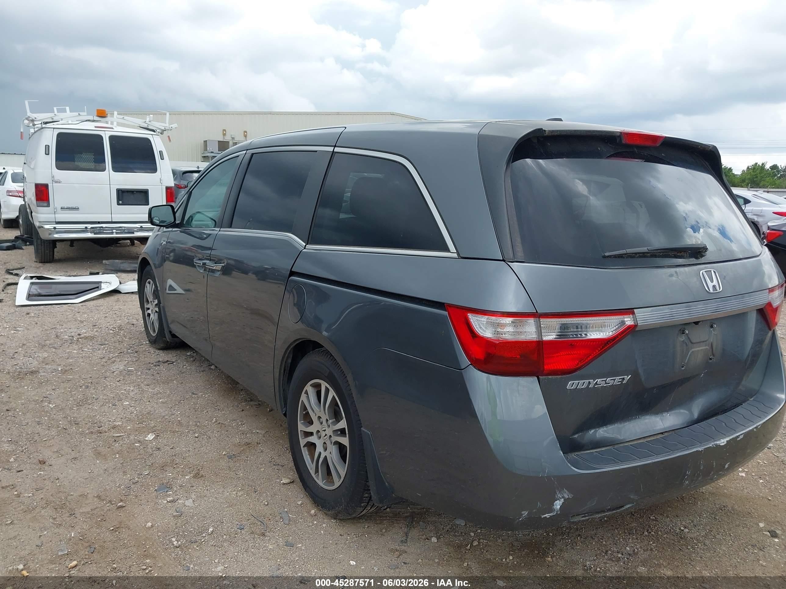 2013 Honda Odyssey Ex-l Gray vin: 5FNRL5H61DB016848