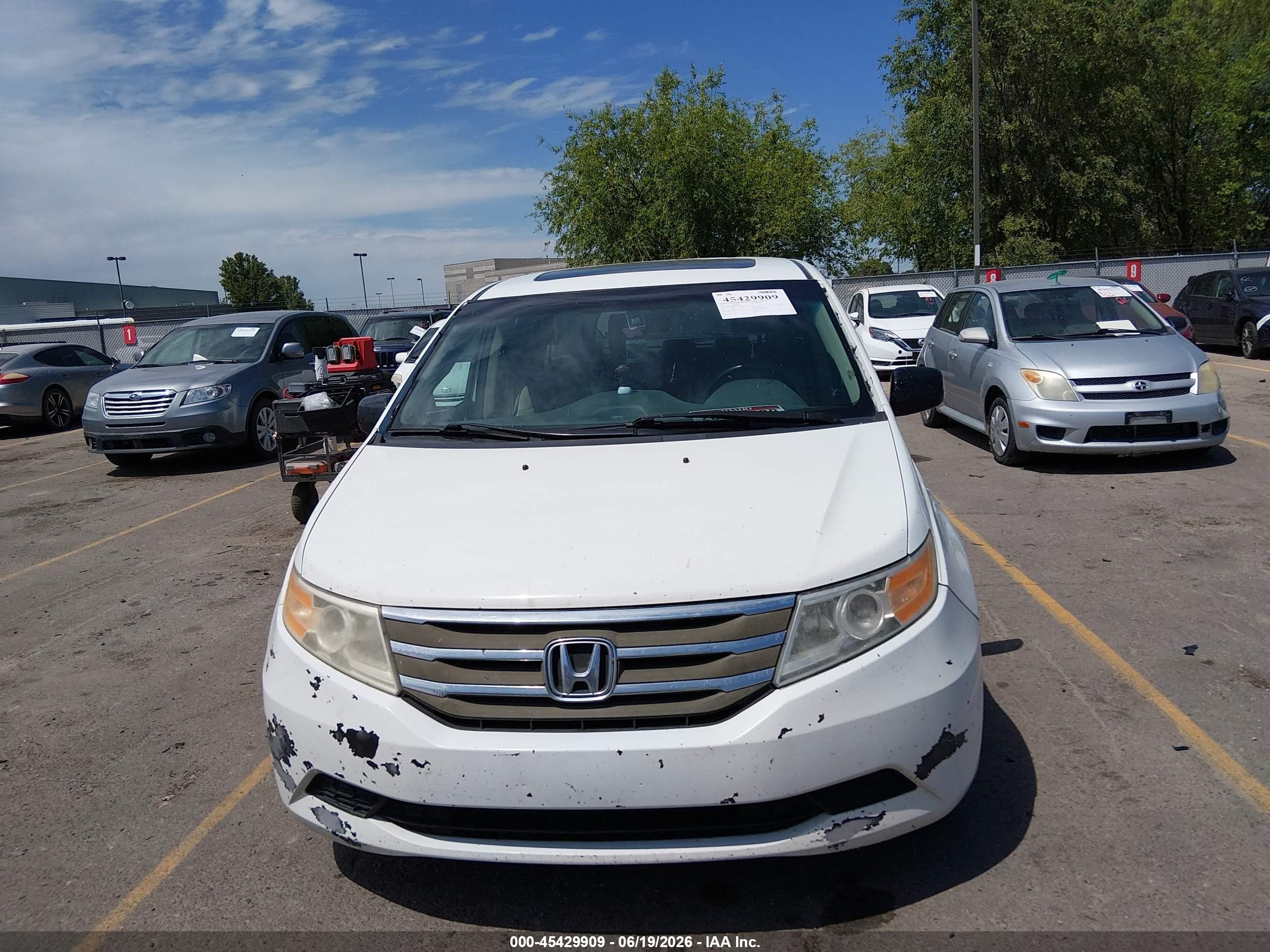2013 Honda Odyssey Ex-l White vin: 5FNRL5H61DB021743