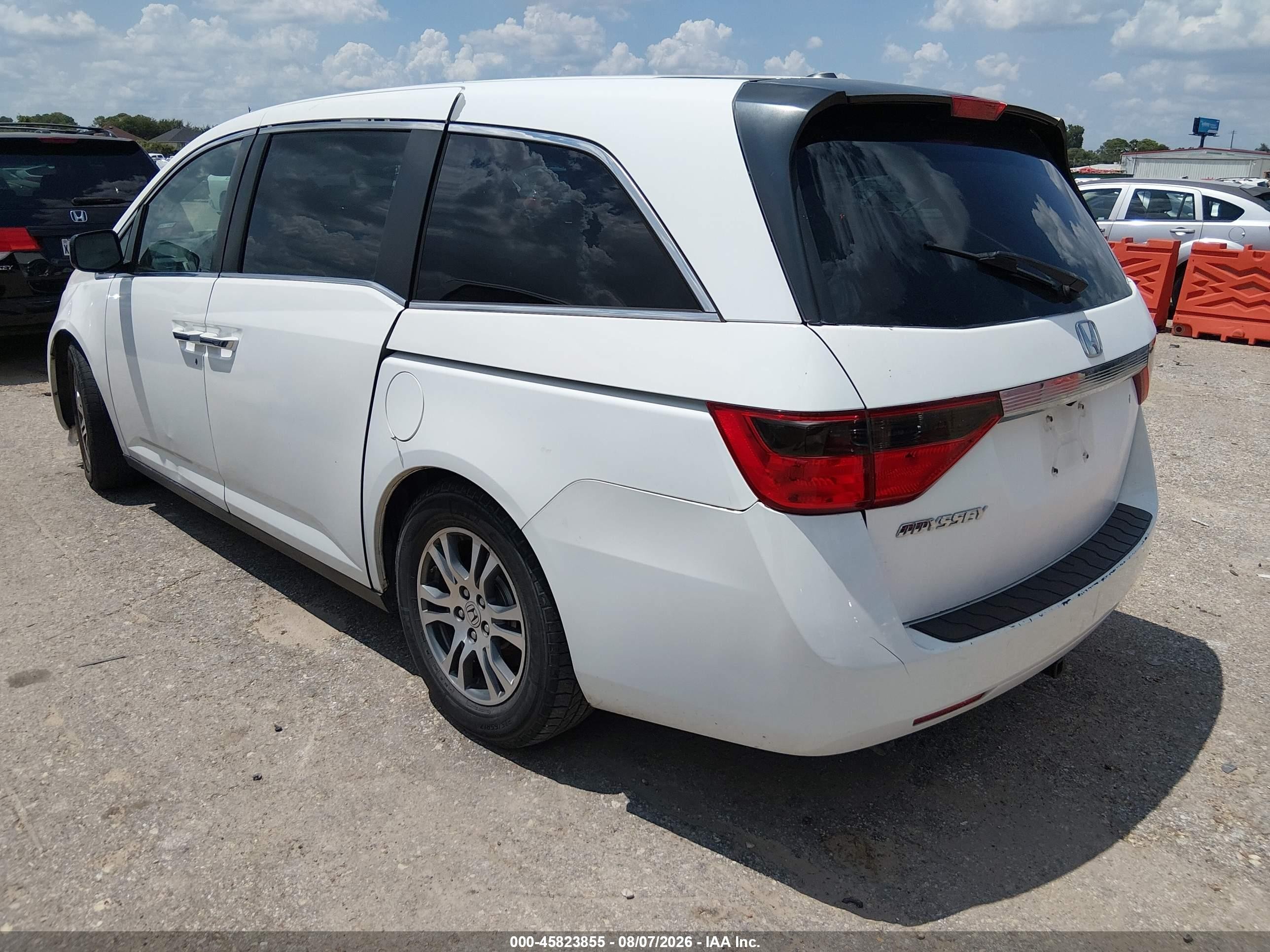 2013 Honda Odyssey Ex-l White vin: 5FNRL5H61DB024710