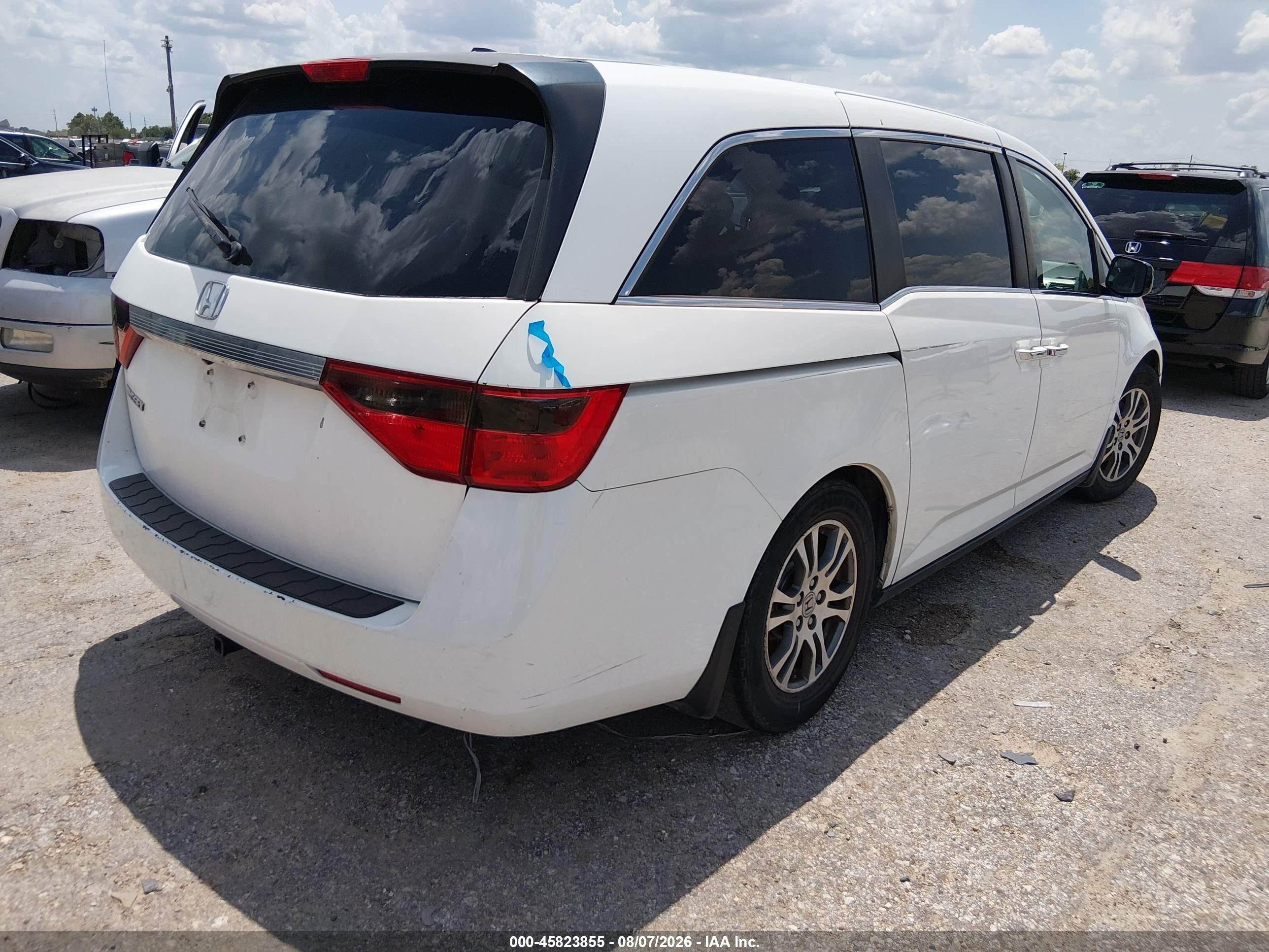 2013 Honda Odyssey Ex-l White vin: 5FNRL5H61DB024710