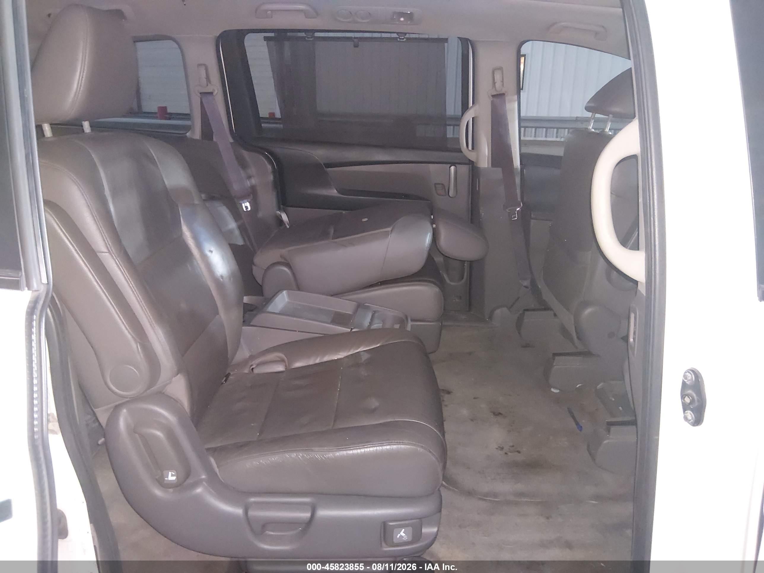 2013 Honda Odyssey Ex-l White vin: 5FNRL5H61DB024710
