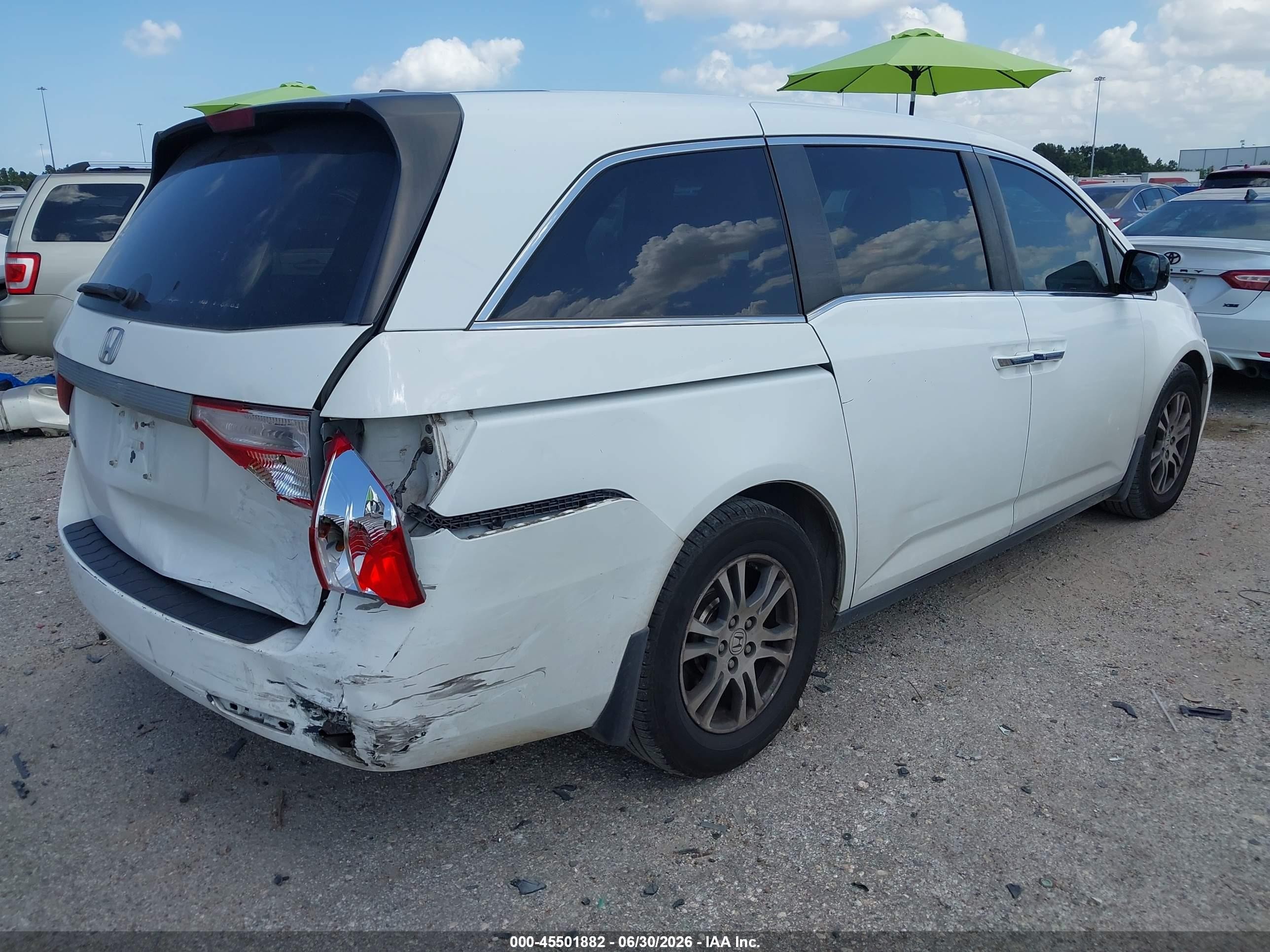 2013 Honda Odyssey Ex-l White vin: 5FNRL5H61DB060462