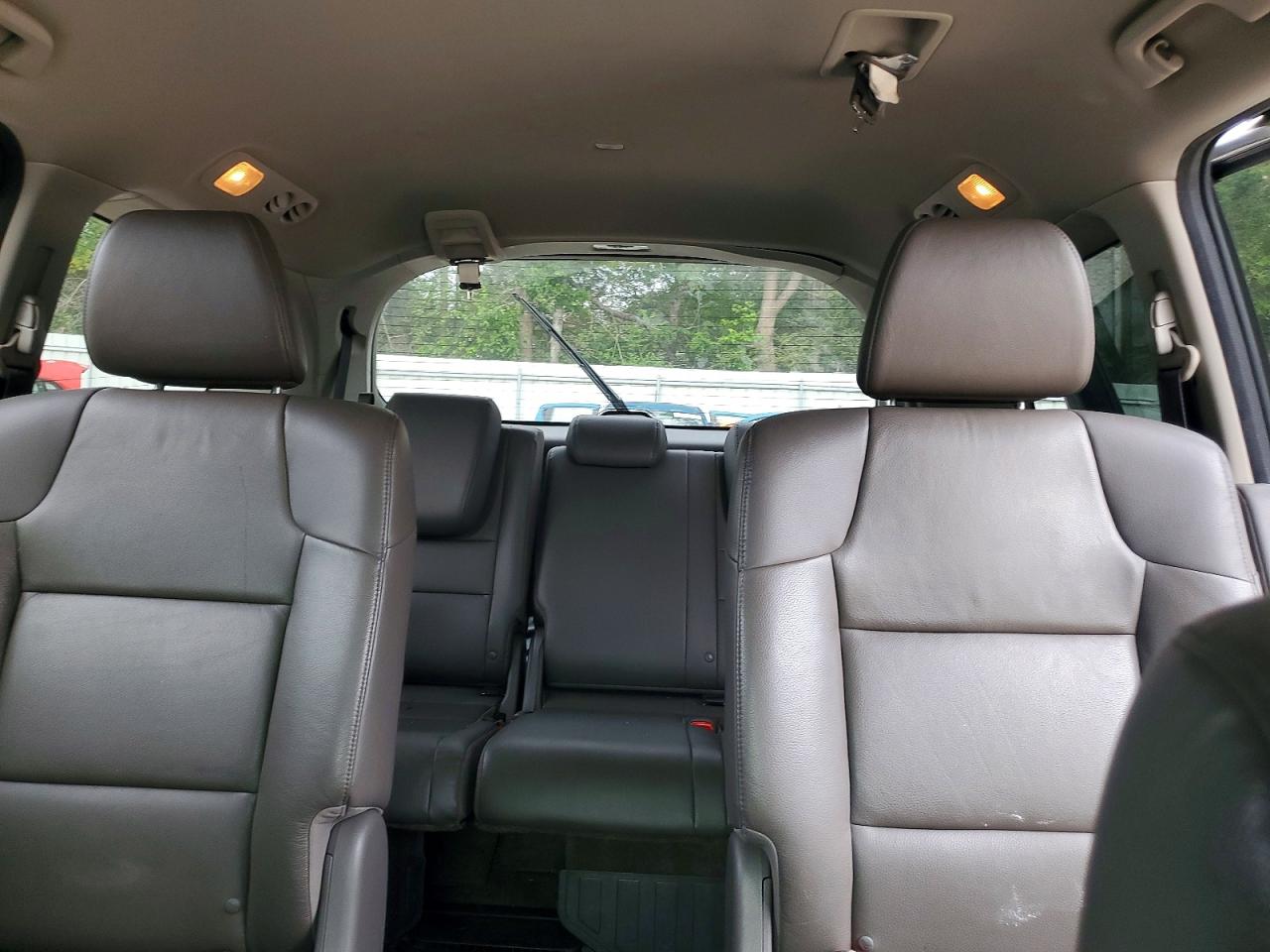 2013 Honda Odyssey Exl Silver vin: 5FNRL5H61DB067170