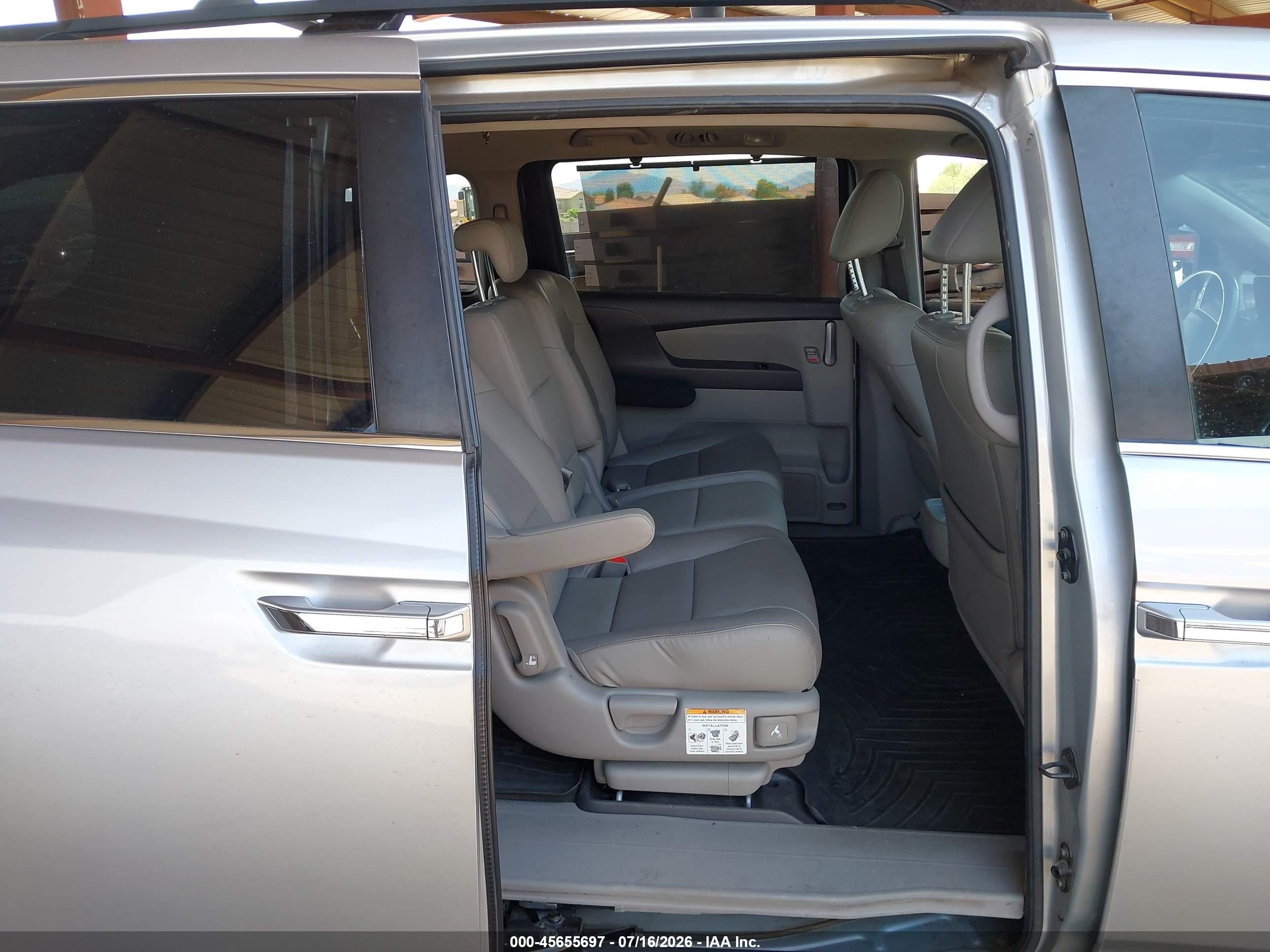 2013 Honda Odyssey Ex-l Silver vin: 5FNRL5H61DB086320