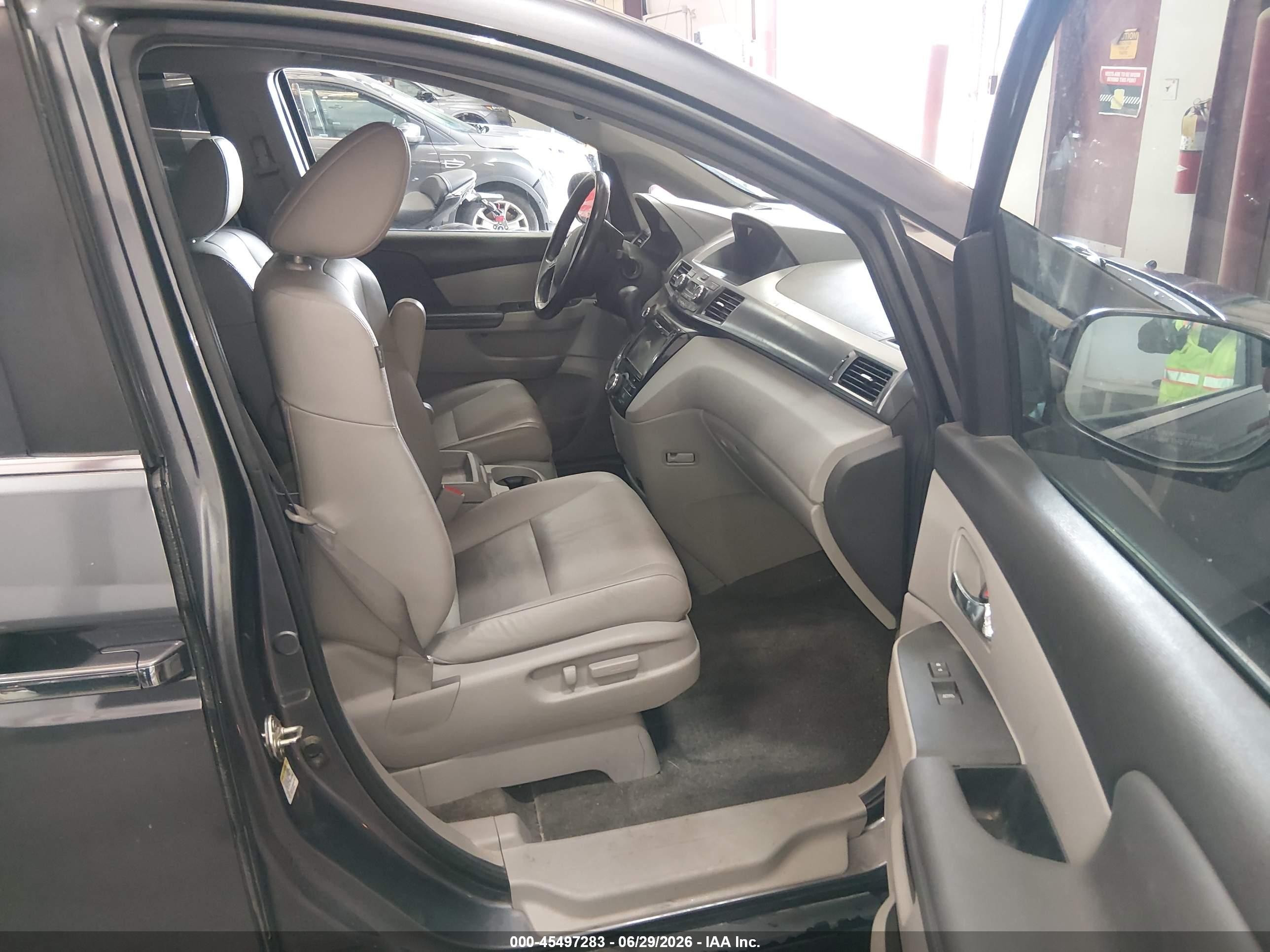 2014 Honda Odyssey Ex-l Серый vin: 5FNRL5H61EB041394