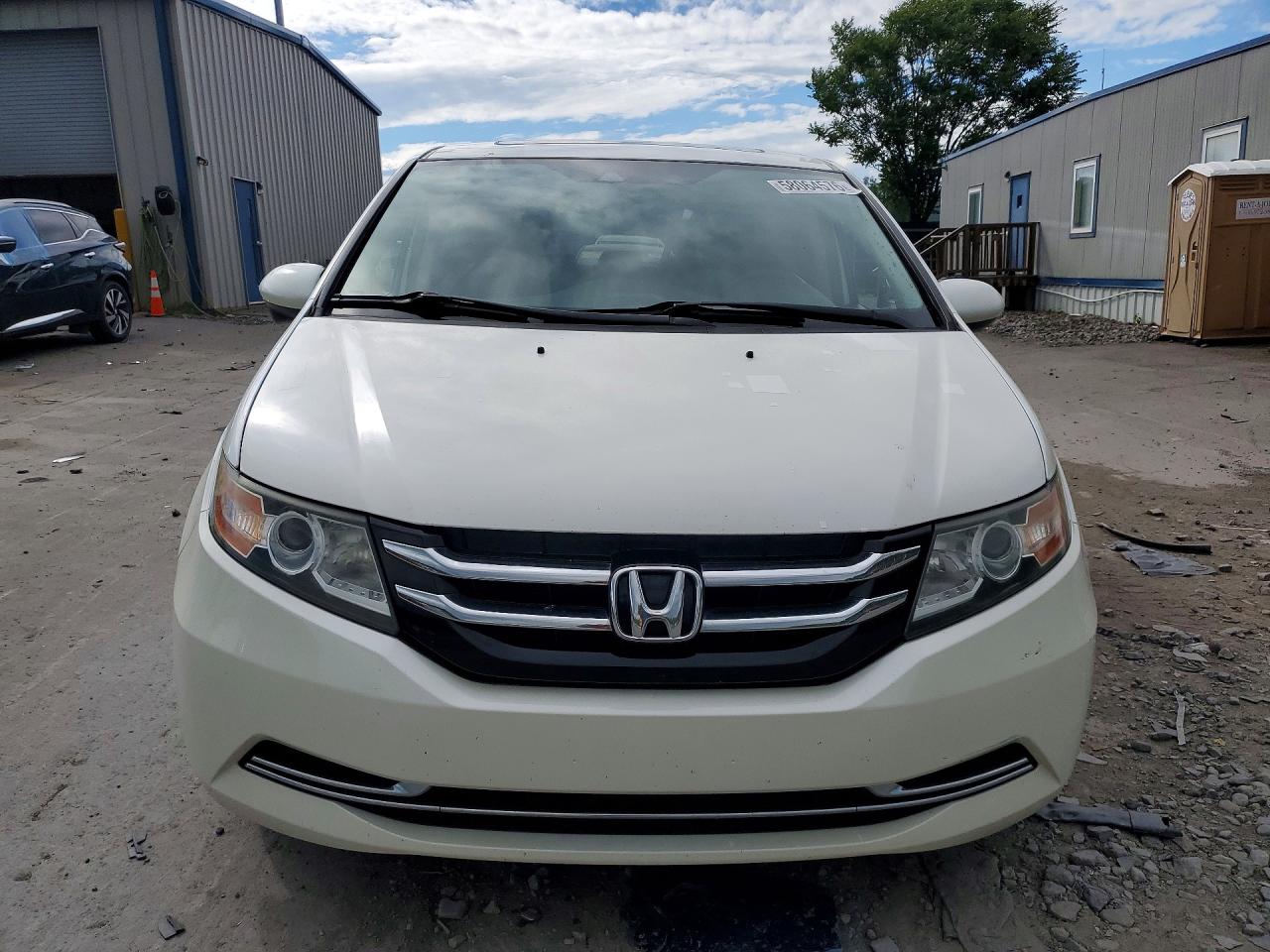 2014 Honda Odyssey Exl White vin: 5FNRL5H61EB043744