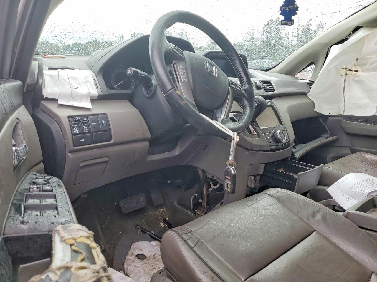 2014 Honda 400hp Gray vin: 5FNRL5H61EB093401