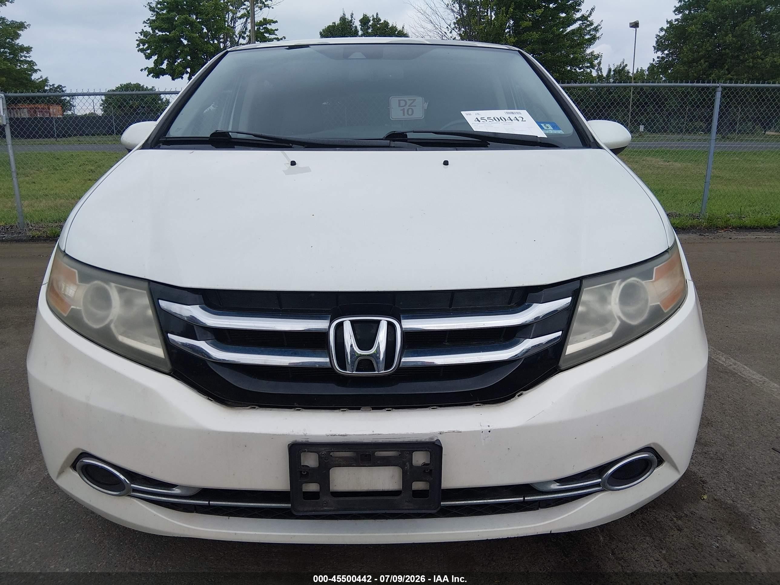 2014 Honda Odyssey Ex-l White vin: 5FNRL5H61EB096685