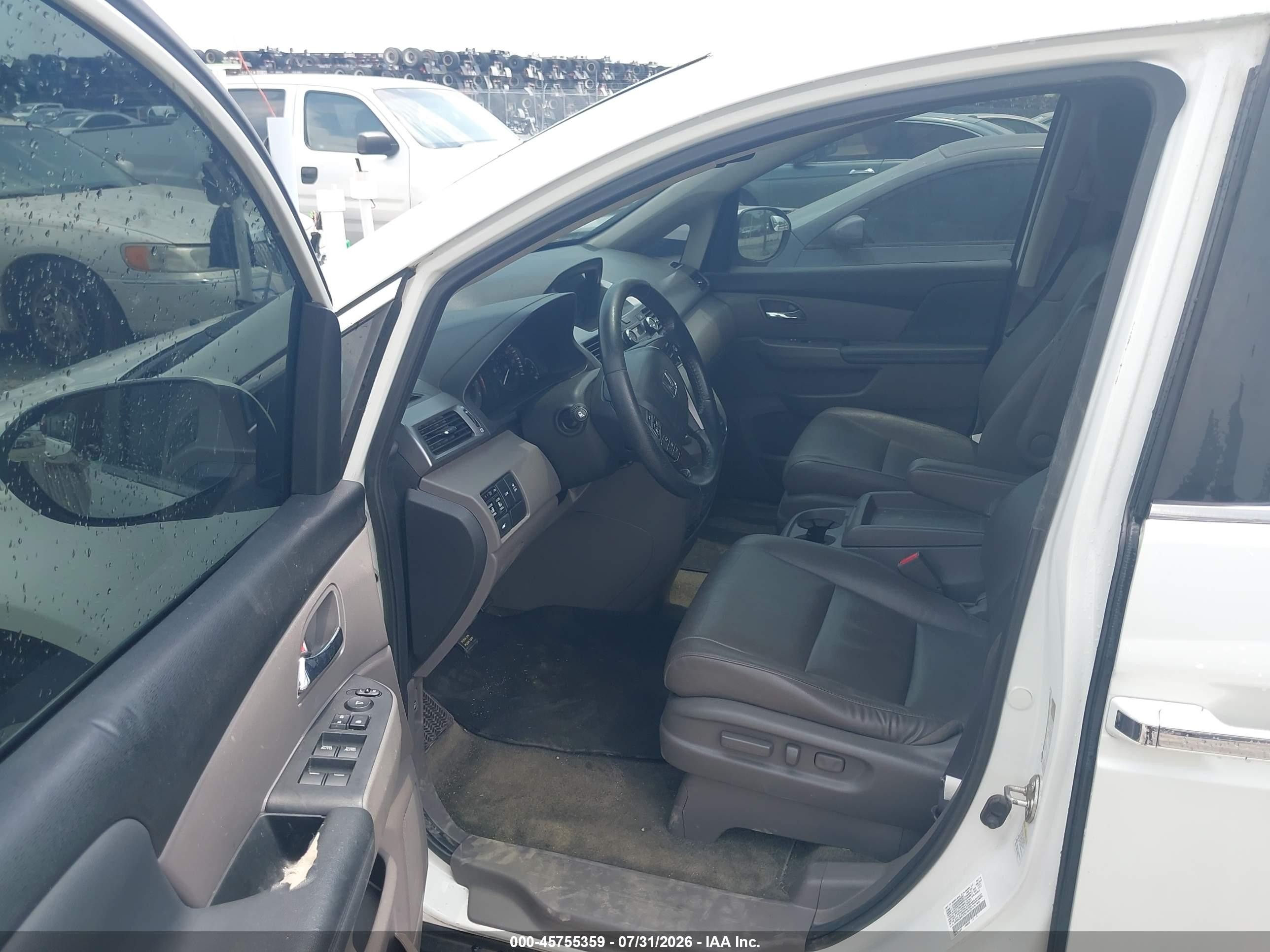 2014 Honda Odyssey Ex-l White vin: 5FNRL5H61EB110410