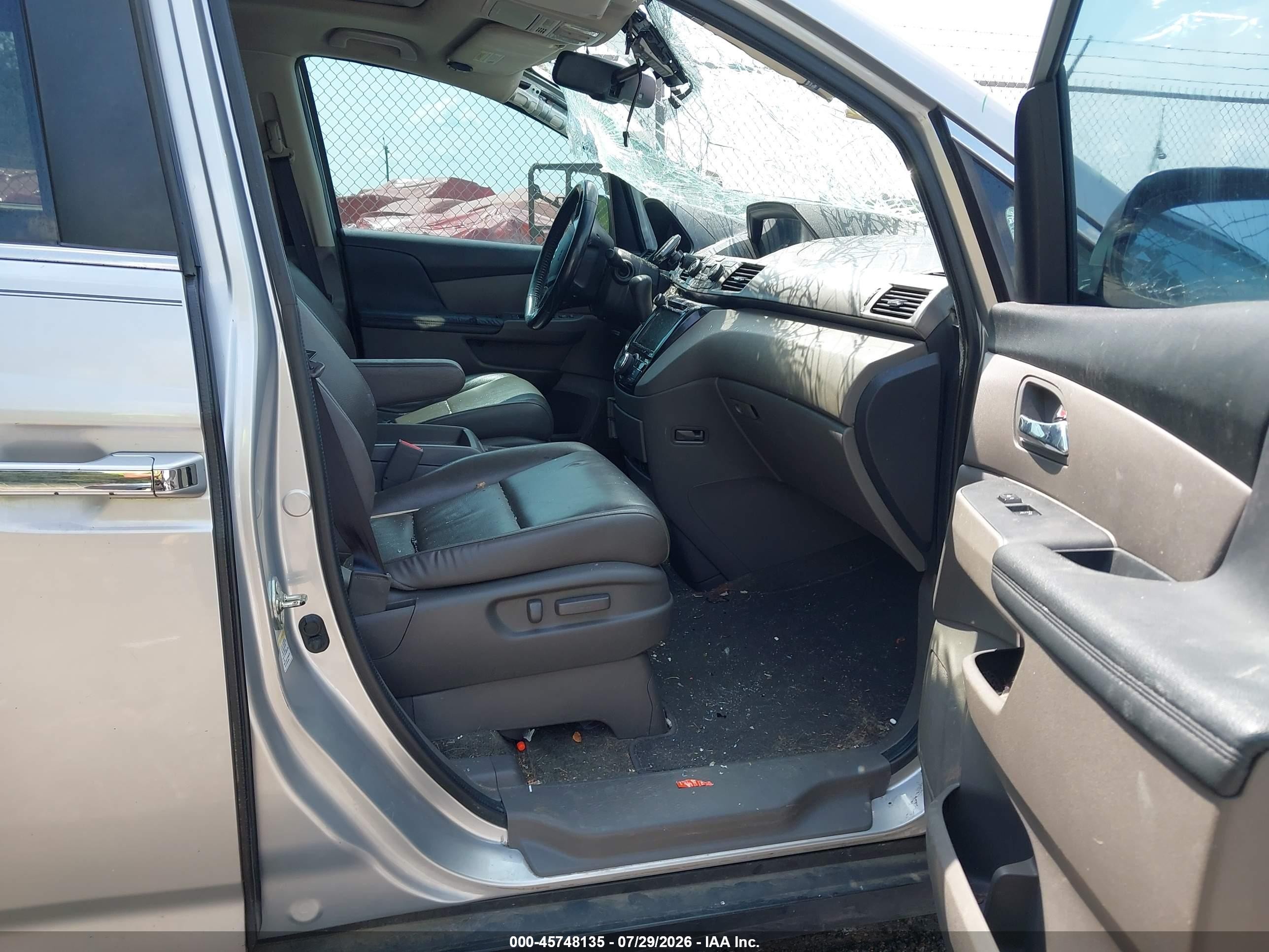 2015 Honda Odyssey Ex-l Silver vin: 5FNRL5H61FB002435
